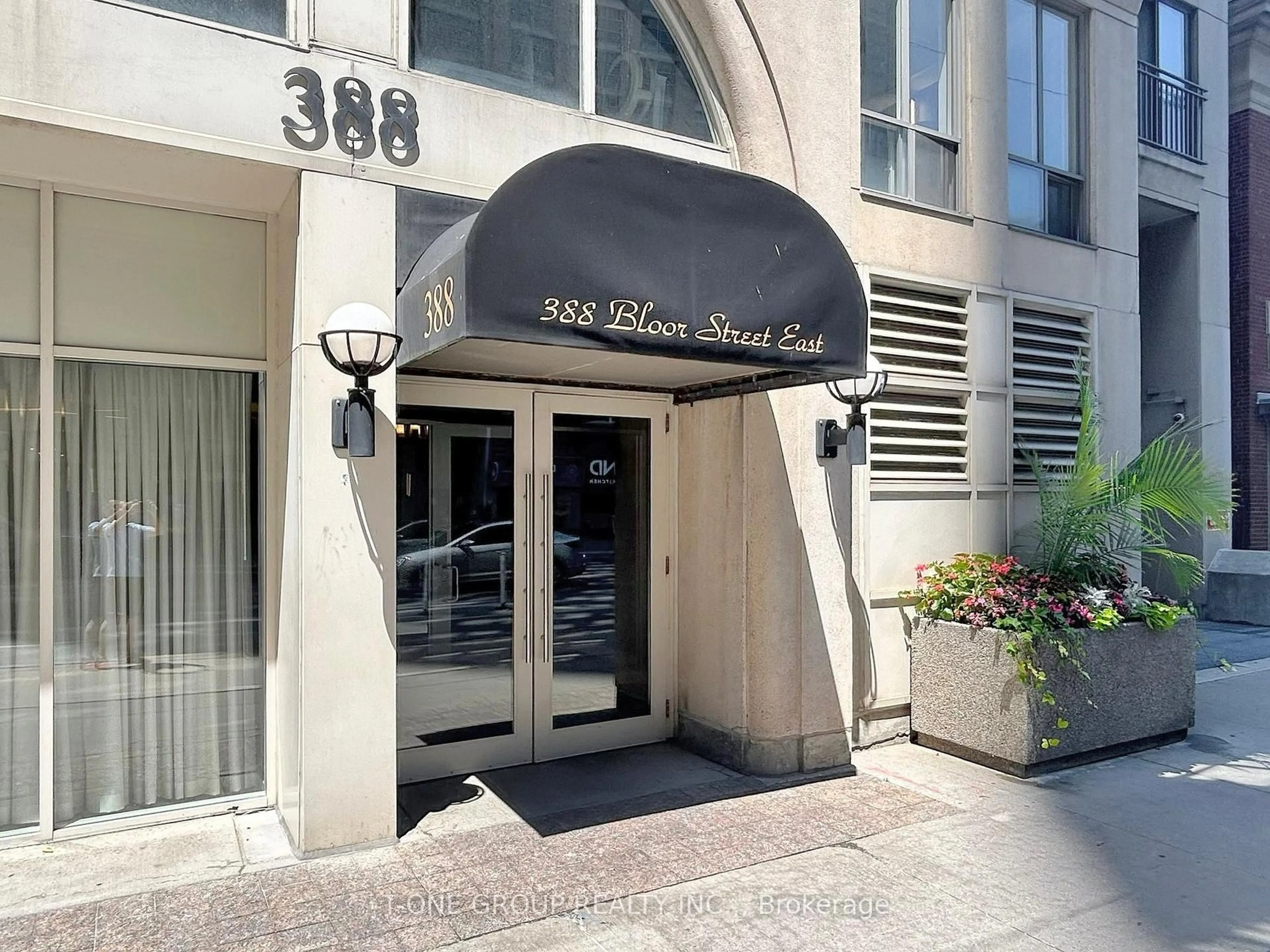 Unknown for 388 Bloor St #1607, Toronto Ontario M4W 1H4