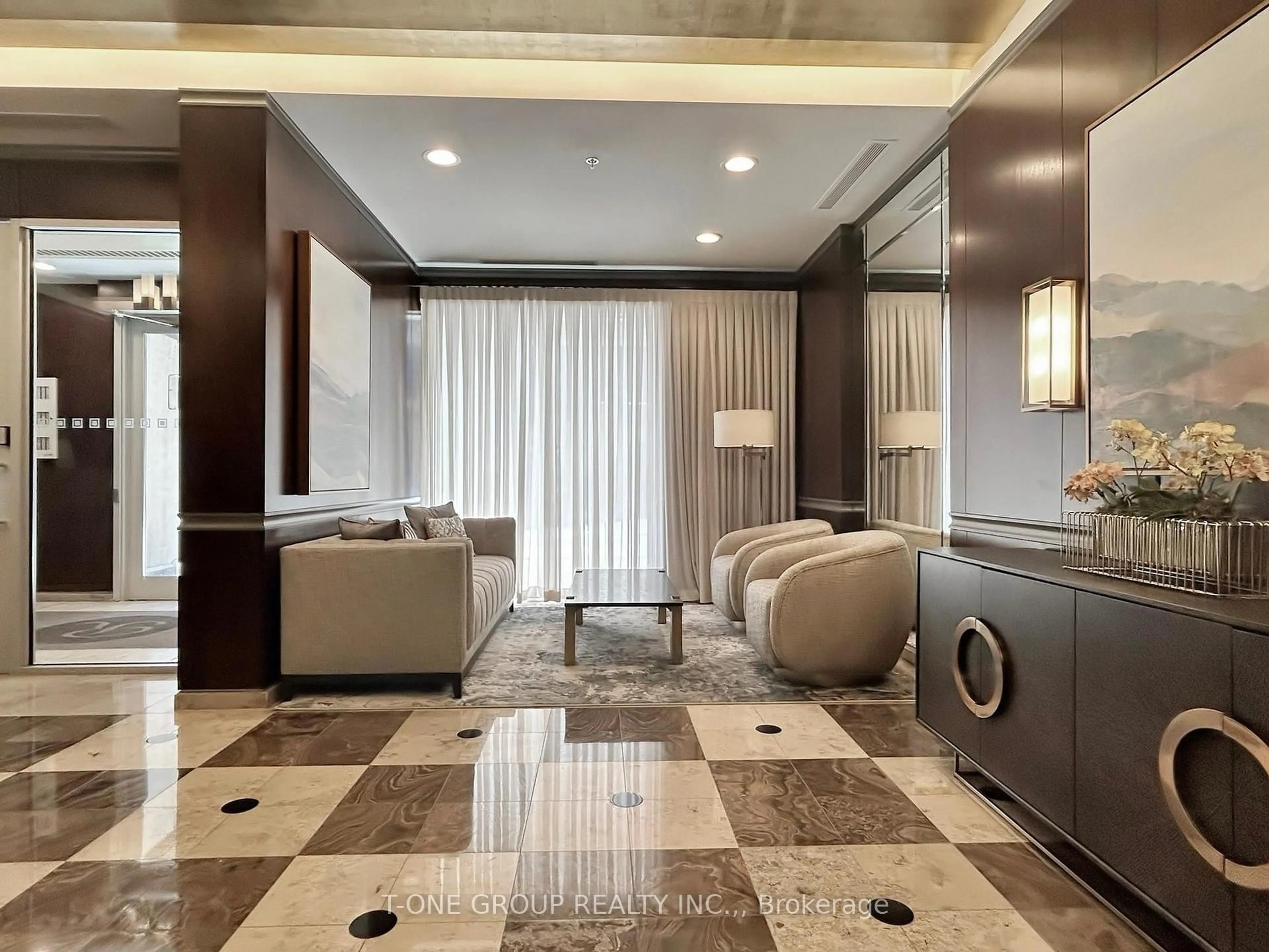 Lobby for 388 Bloor St #1607, Toronto Ontario M4W 1H4