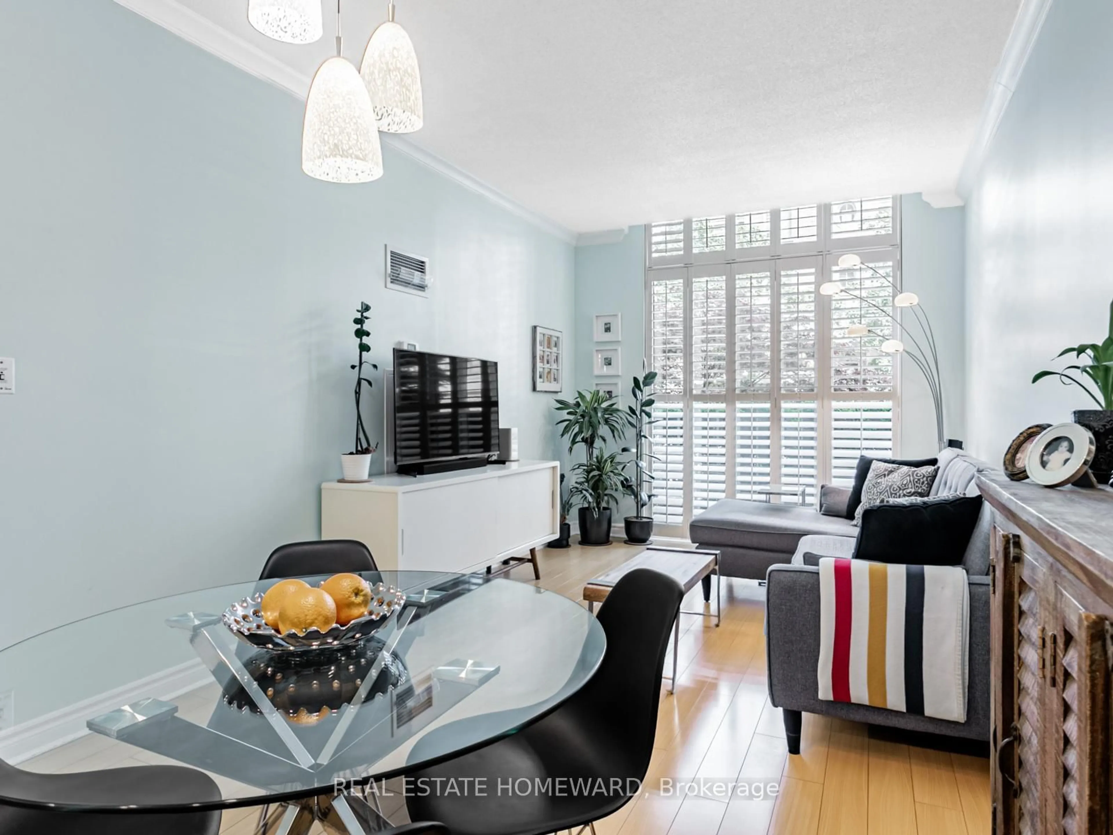 Living room with furniture, unknown for 195 Merton St #108, Toronto Ontario M4S 3H6