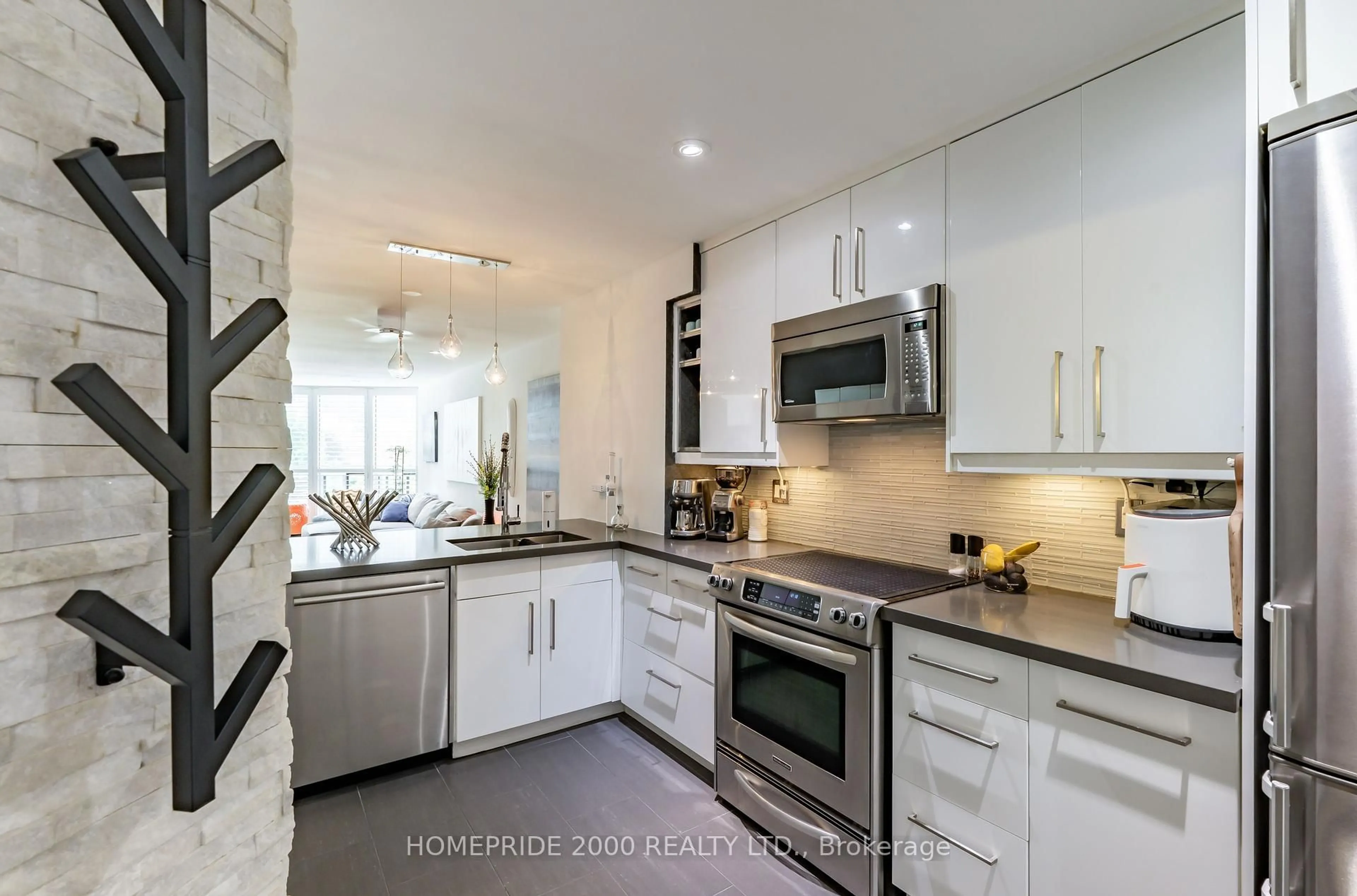 Contemporary kitchen, ceramic/tile floor for 24 Wellesley St #315, Toronto Ontario M4Y 2X6