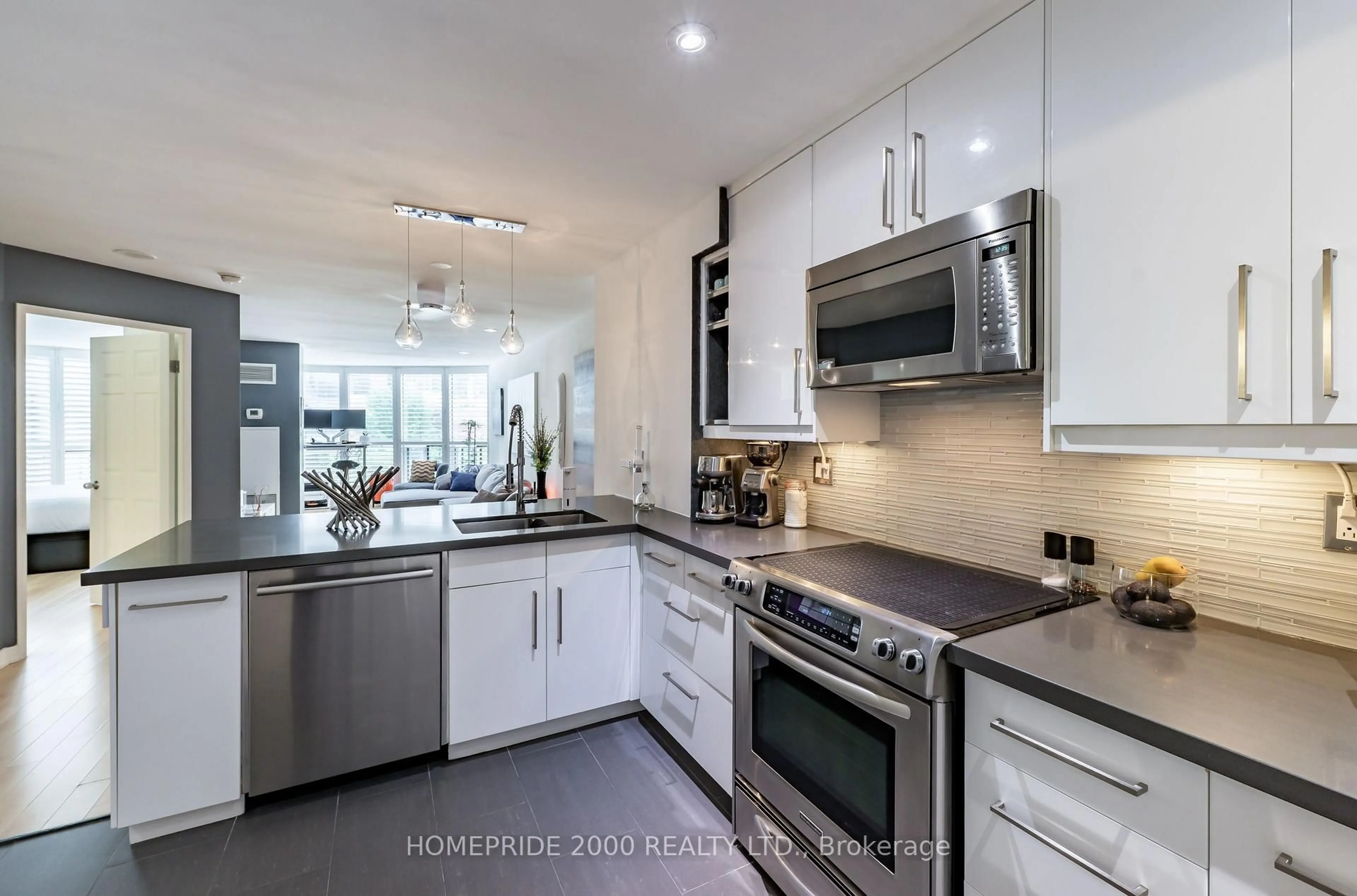 Contemporary kitchen, ceramic/tile floor for 24 Wellesley St #315, Toronto Ontario M4Y 2X6