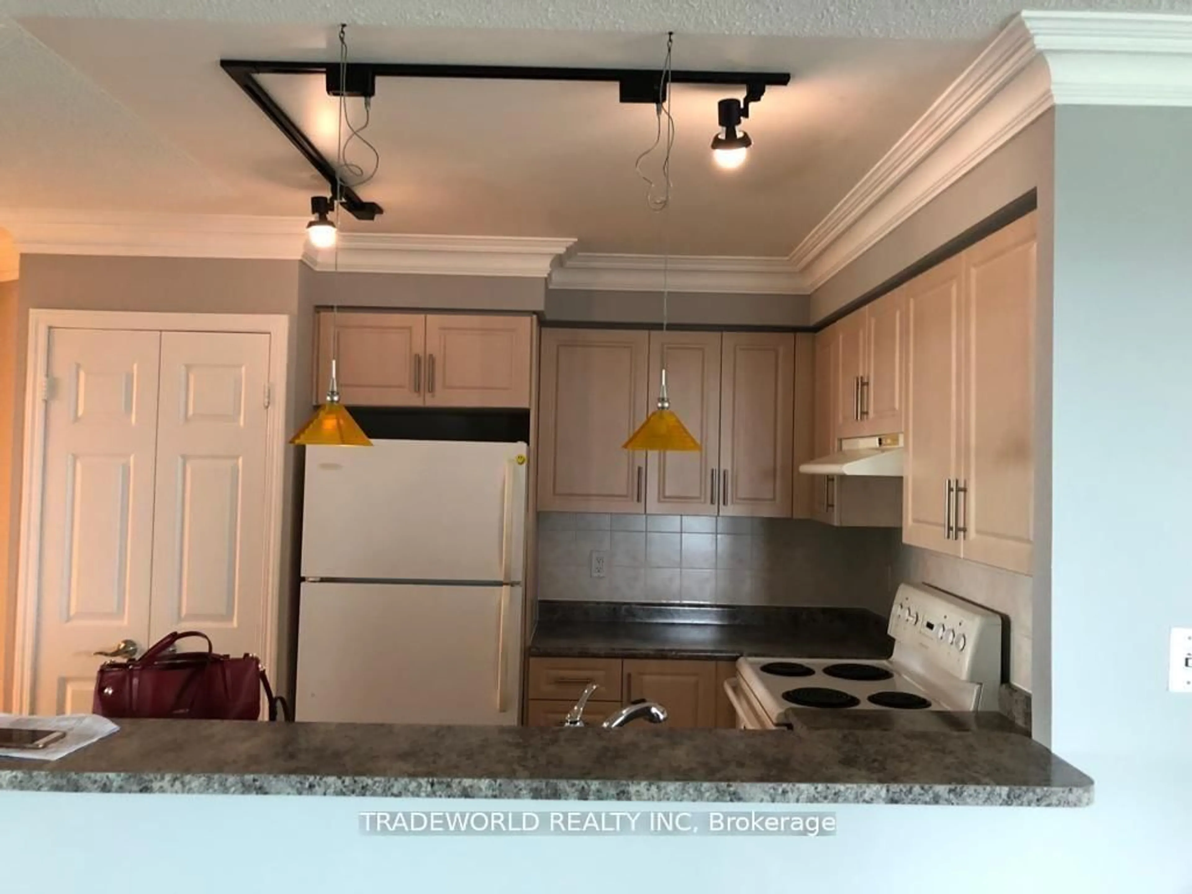 Unknown for 7 Lorraine Dr #1505, Toronto Ontario M2N 7H2