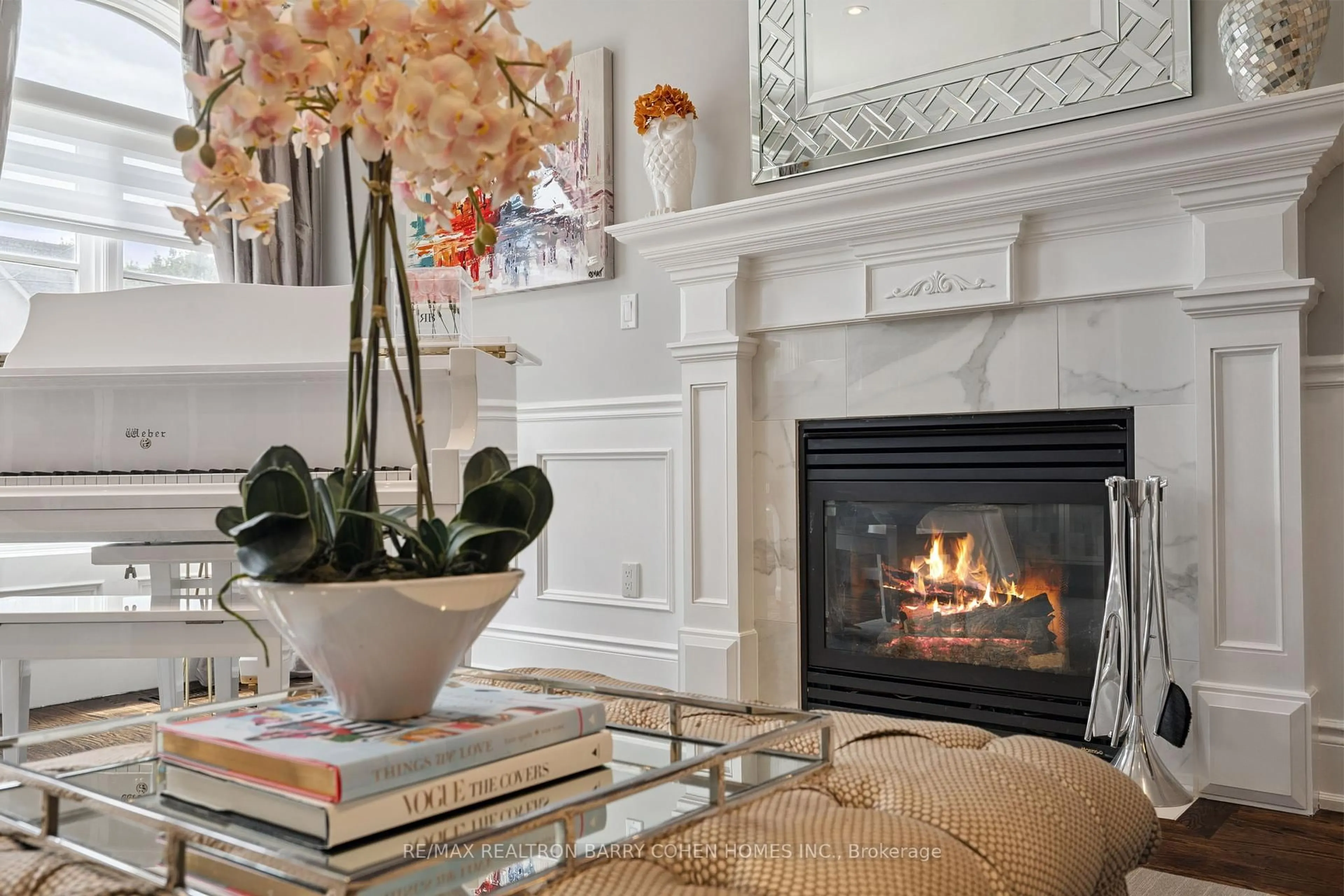 Living room with furniture, ceramic/tile floor for 168 Dunblaine Ave, Toronto Ontario M5M 2S5
