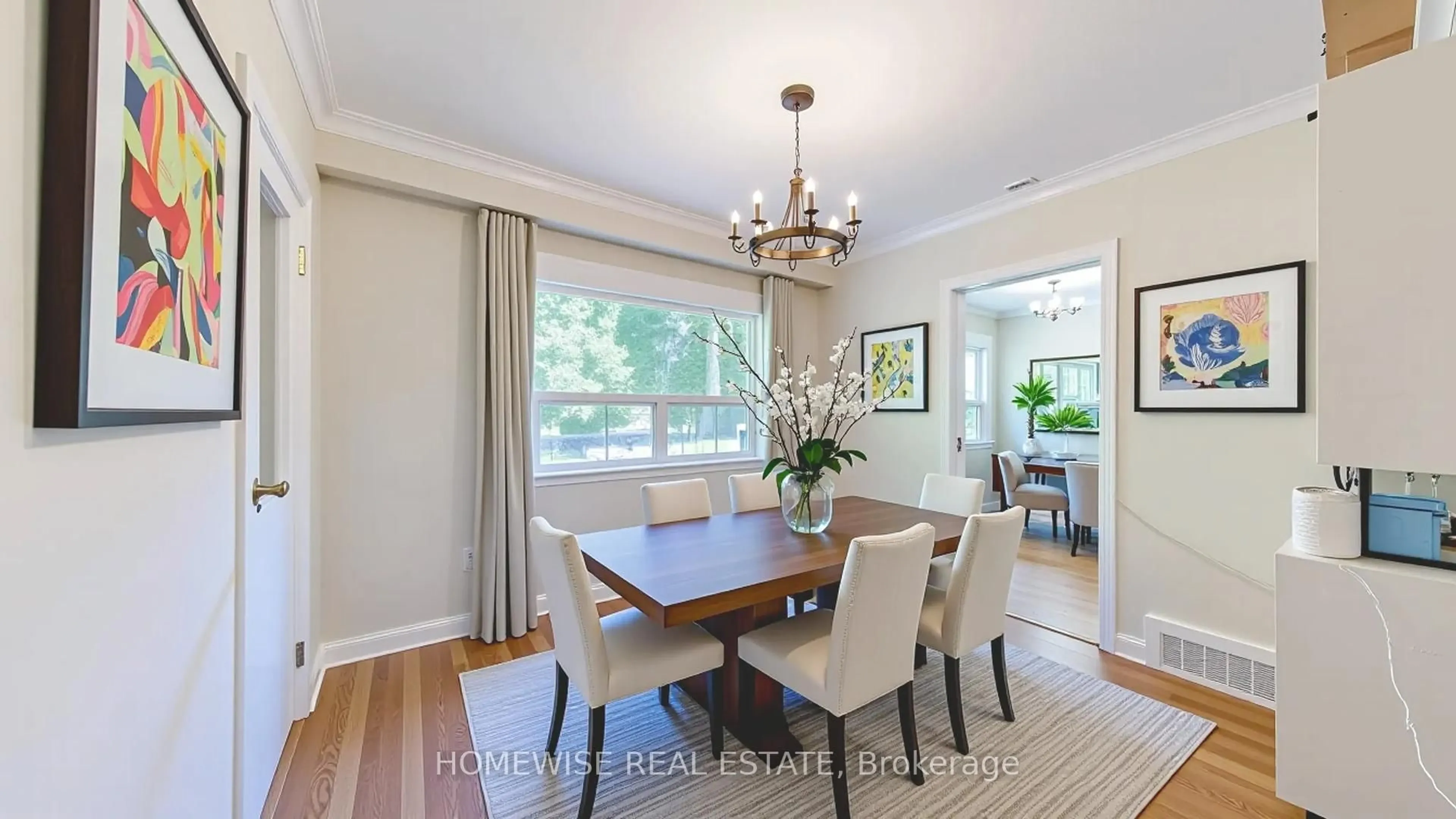 Dining room, wood/laminate floor for 142 Betty Ann Dr, Toronto Ontario M2N 1X4