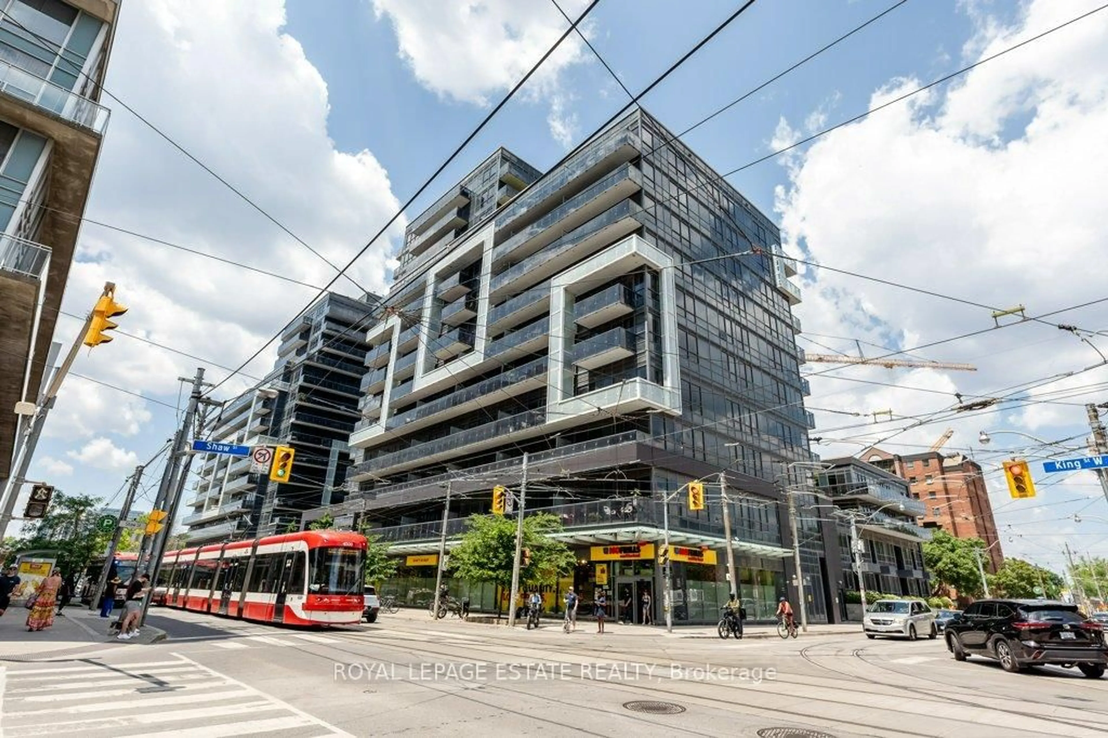 Unknown for 1030 King St #922, Toronto Ontario M6K 0B4