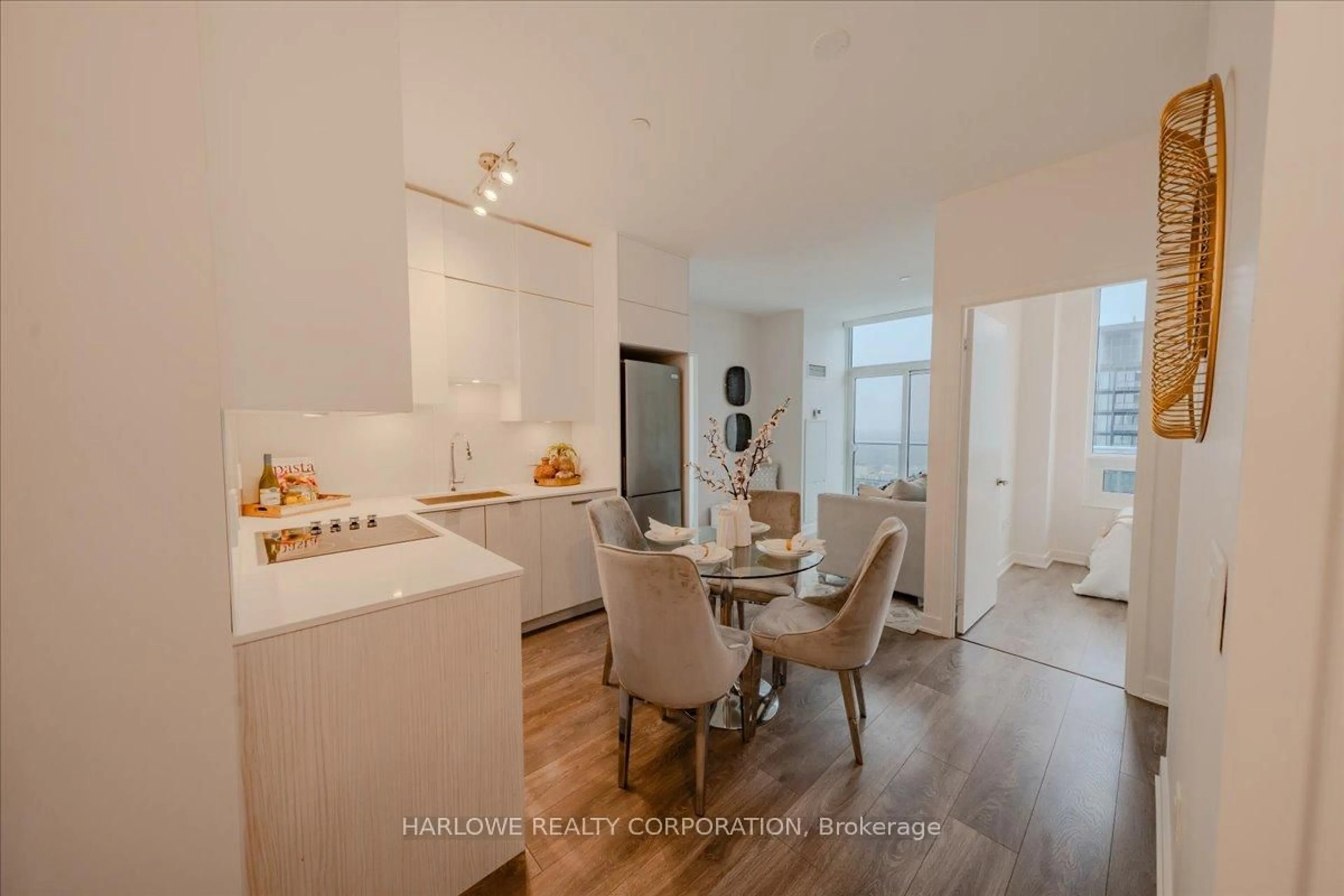 Unknown for 195 Redpath Ave #PH12, Toronto Ontario M4P 0E3