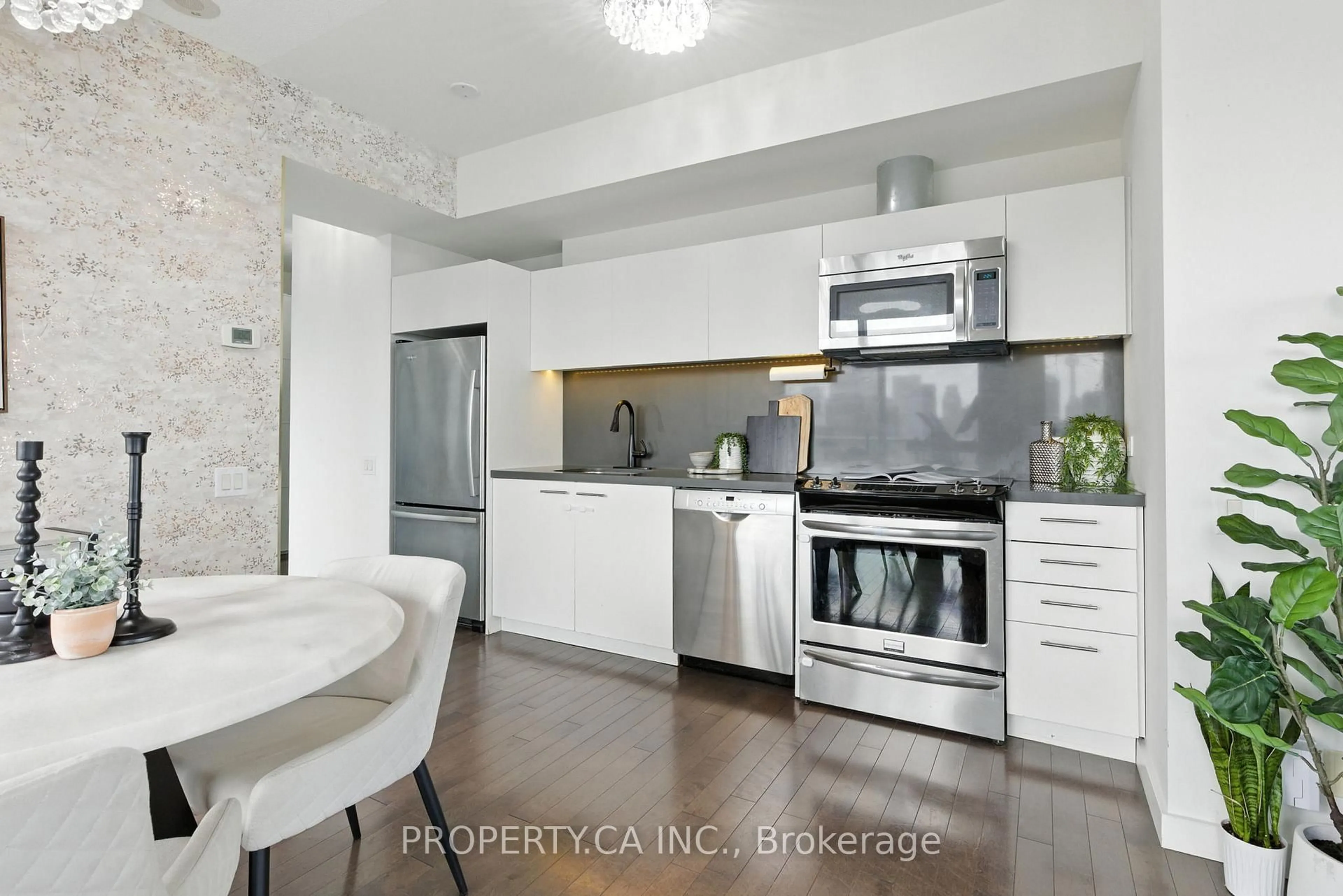 Open concept kitchen, ceramic/tile floor for 390 Cherry St #3008, Toronto Ontario M5A 0E2