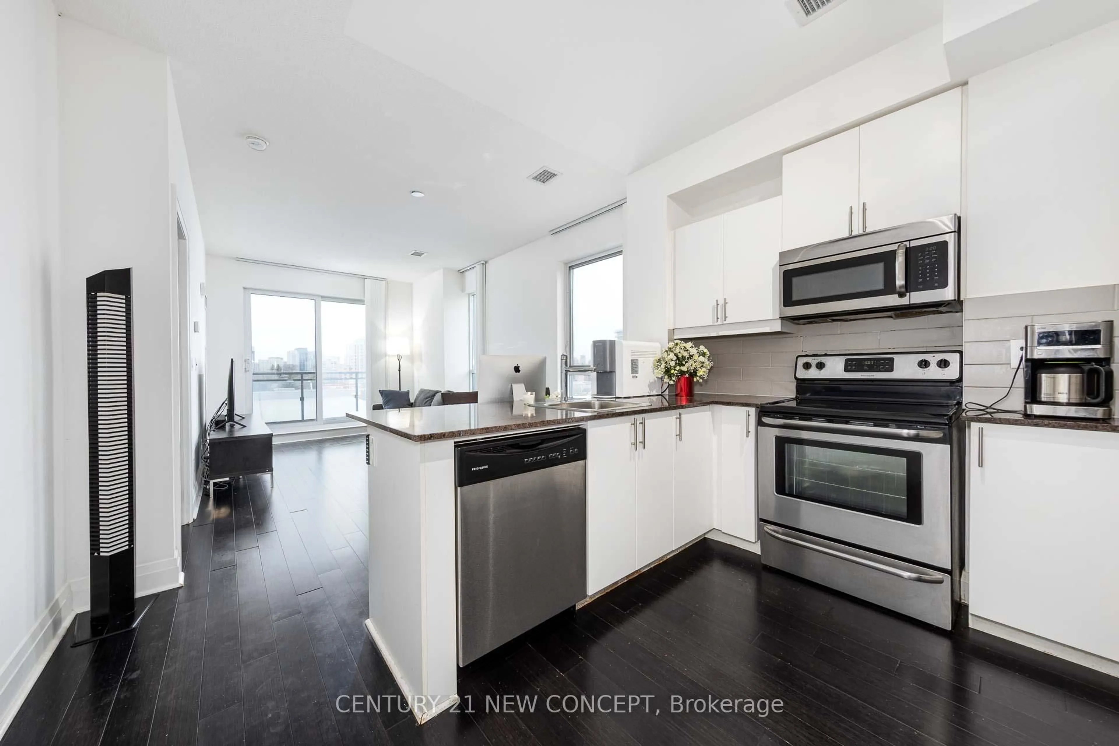 Open concept kitchen, unknown for 17 Kenaston Gdns #615, Toronto Ontario M2K 0B9