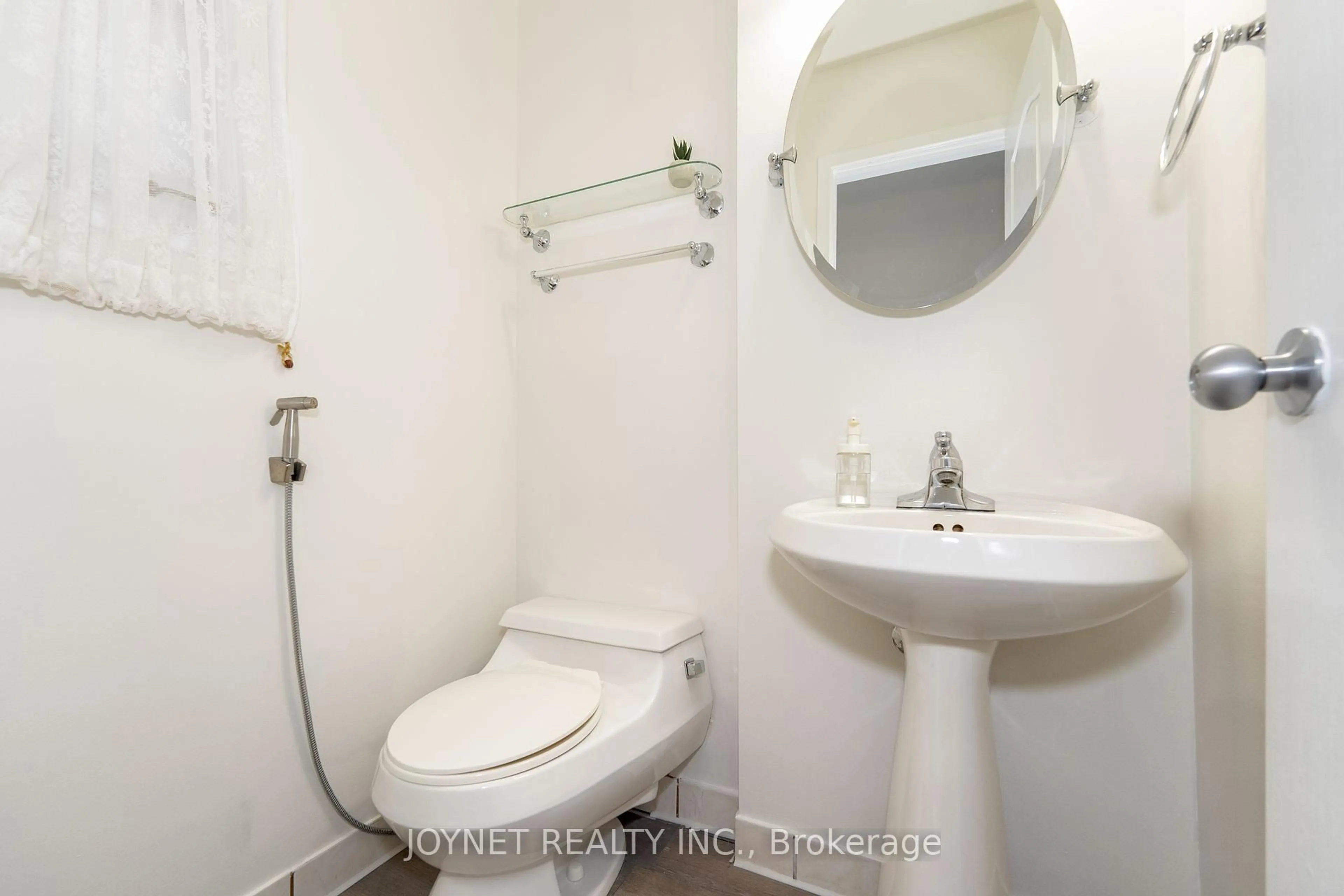 Standard bathroom, floor is not visible for 24 Wild Briarway, Toronto Ontario M2J 2L2