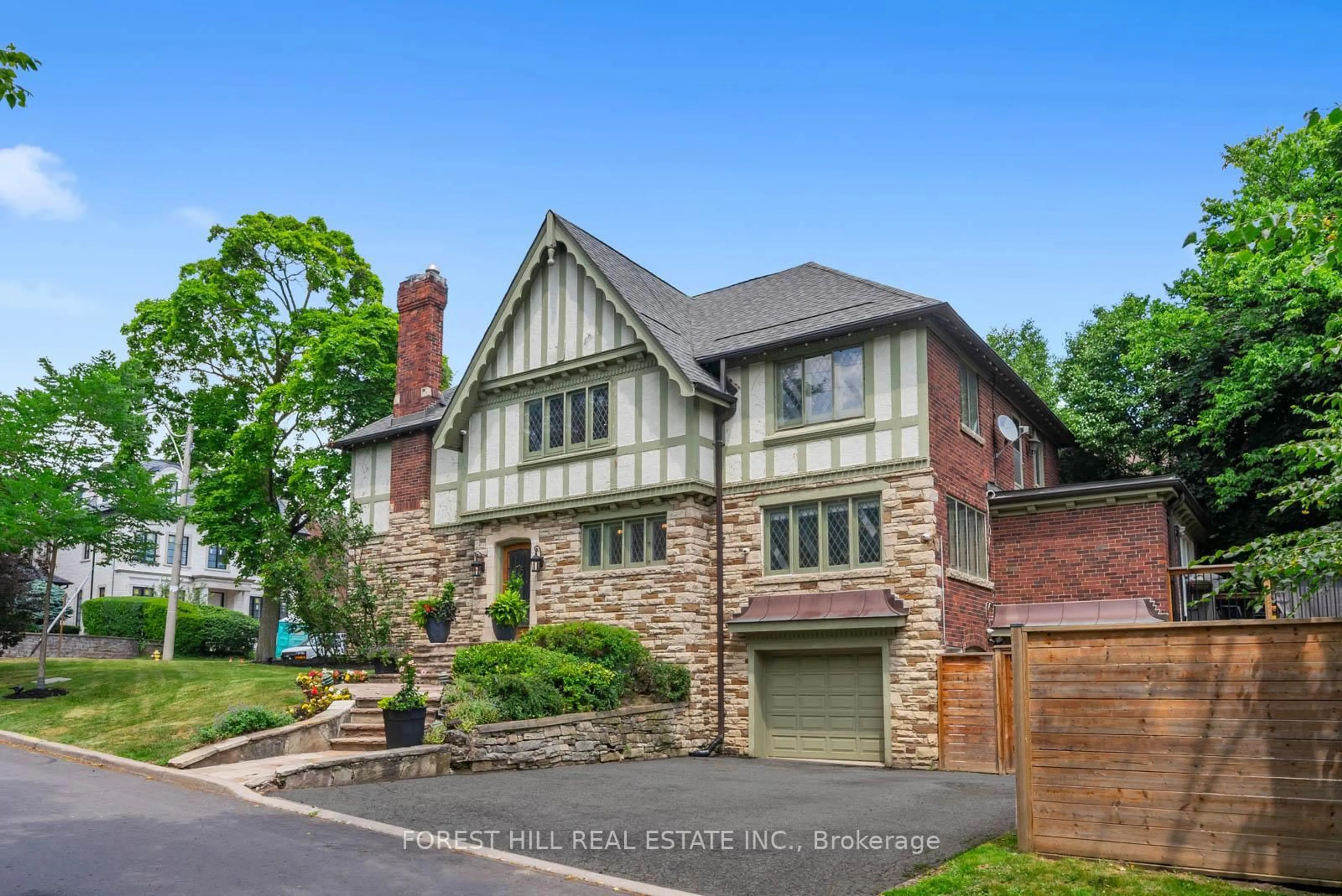 Home with brick exterior material, street for 39 Ava Rd, Toronto Ontario M5P 1Y5
