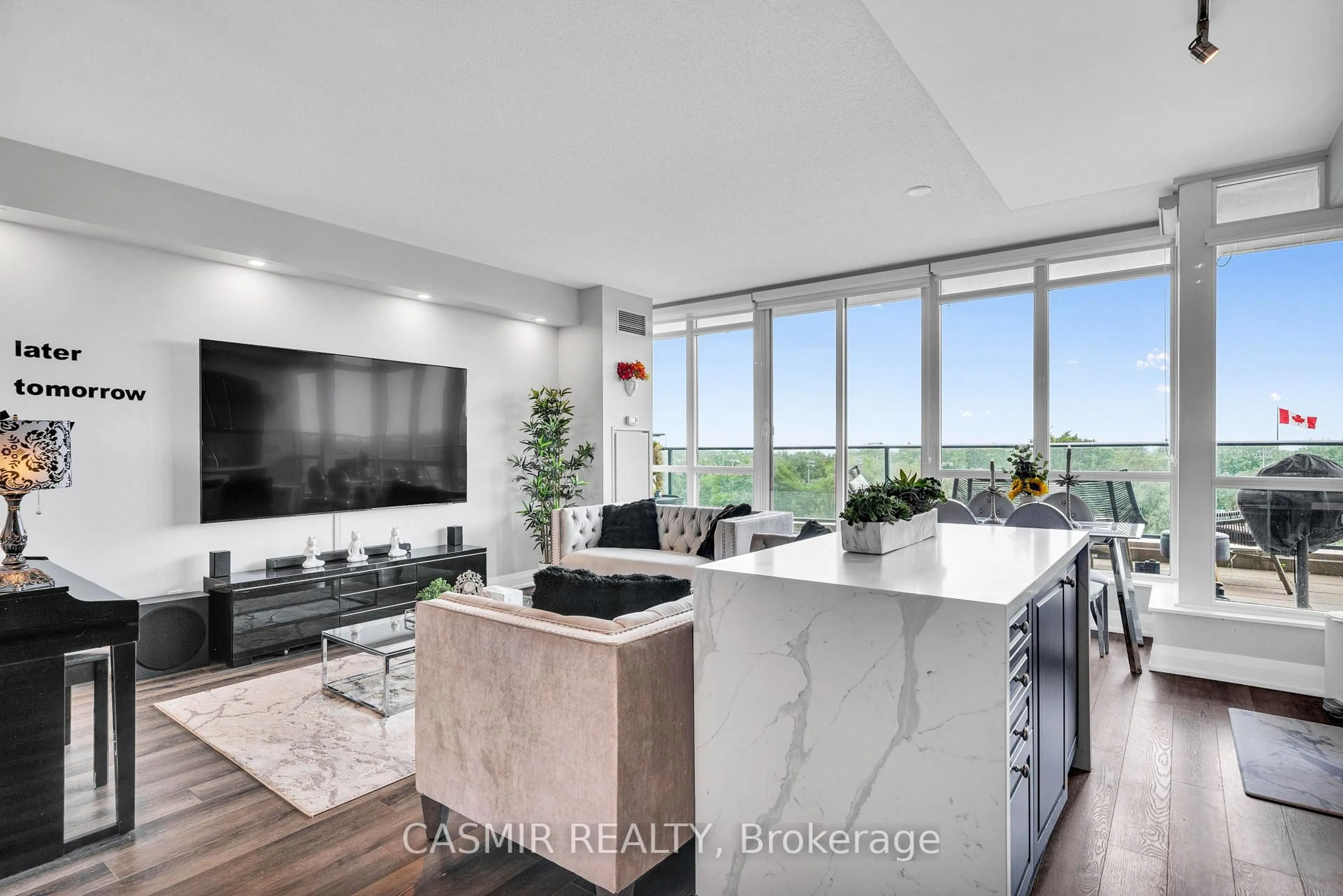 Open concept kitchen, unknown for 215 Fort York Blvd #707, Toronto Ontario M5V 4A2