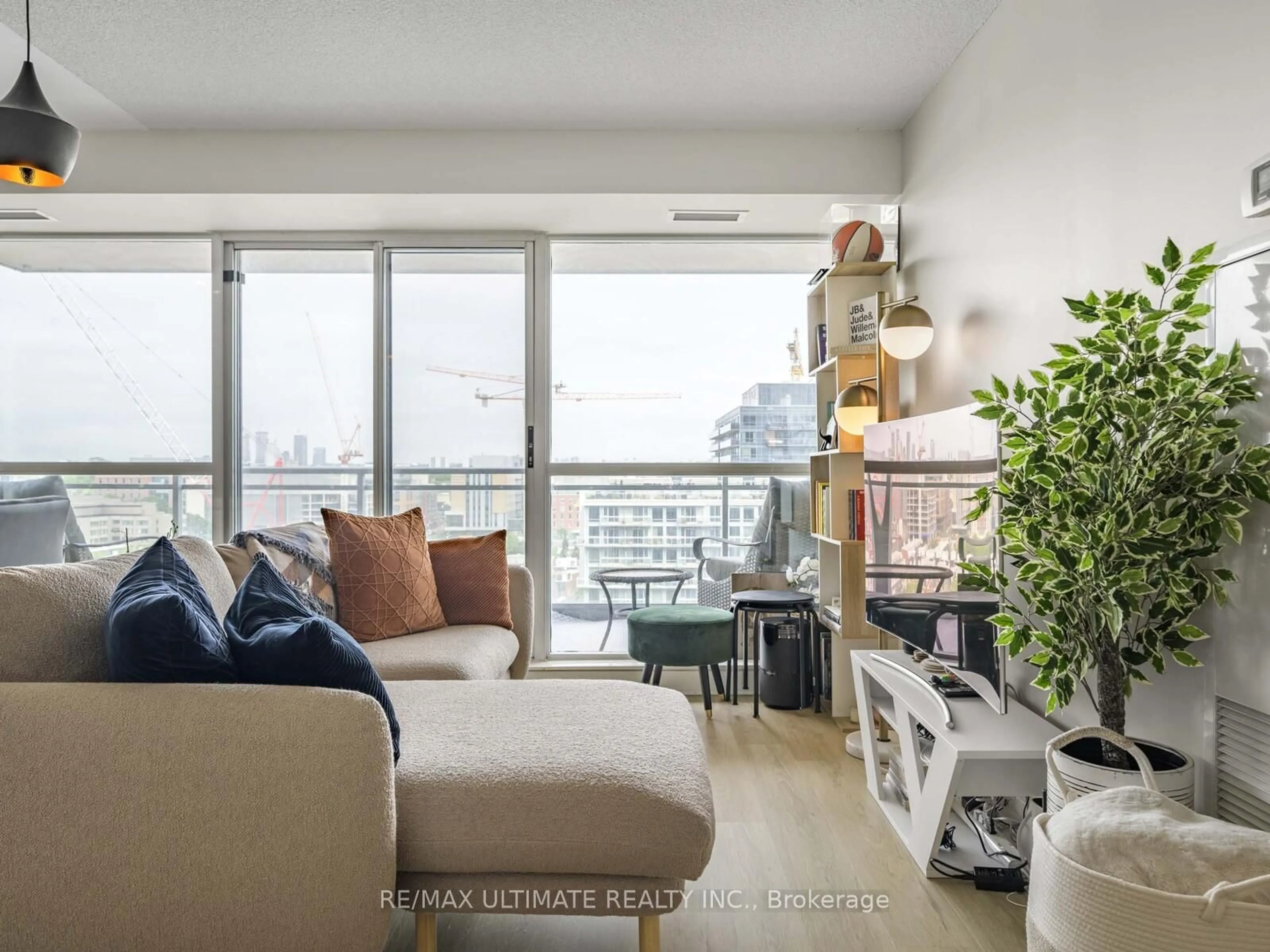 Living room with furniture, unknown for 100 Western Battery Rd #1108, Toronto Ontario M6K 3S2