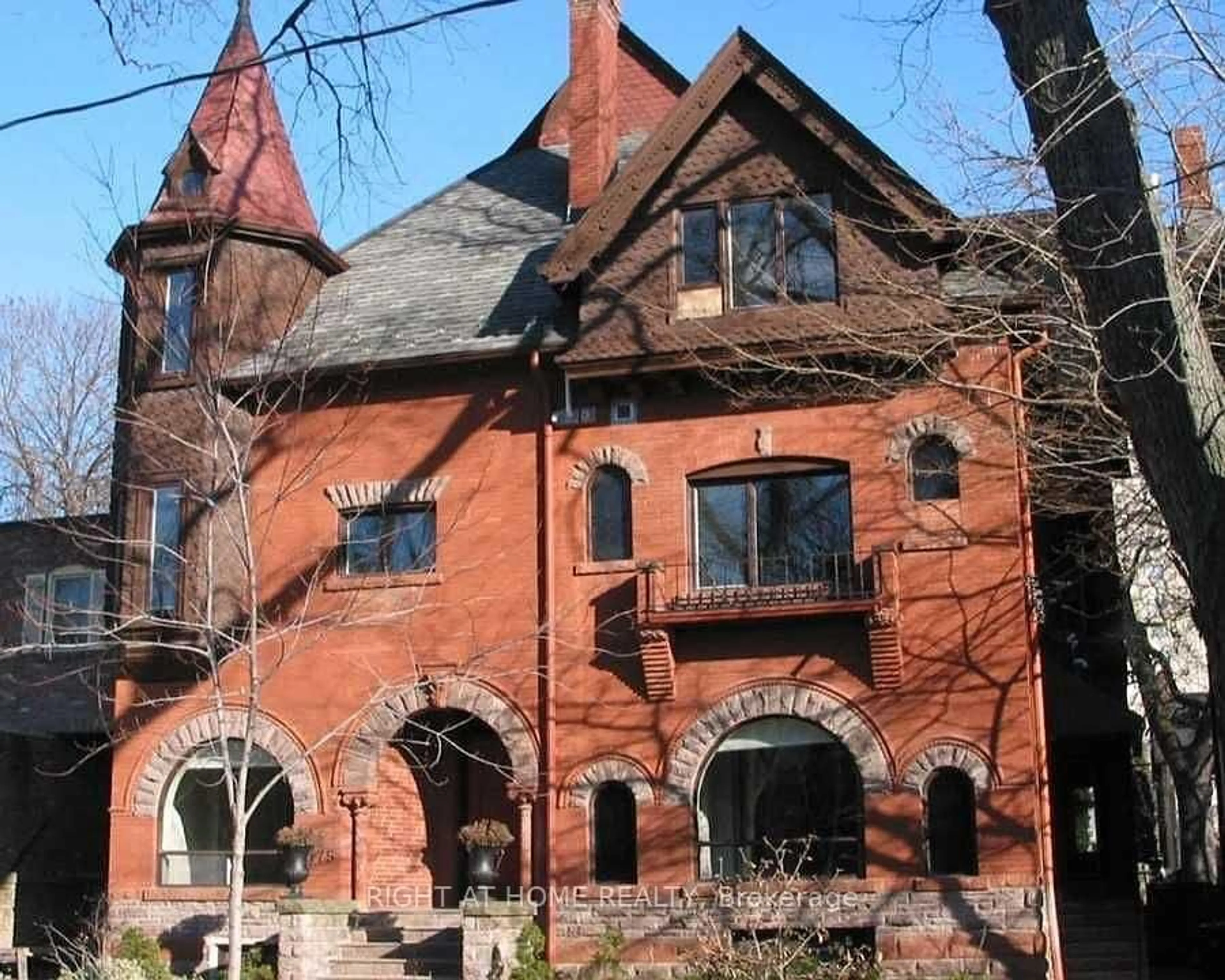 Home with brick exterior material, building for 173-175 Madison Ave, Toronto Ontario M5R 1V7