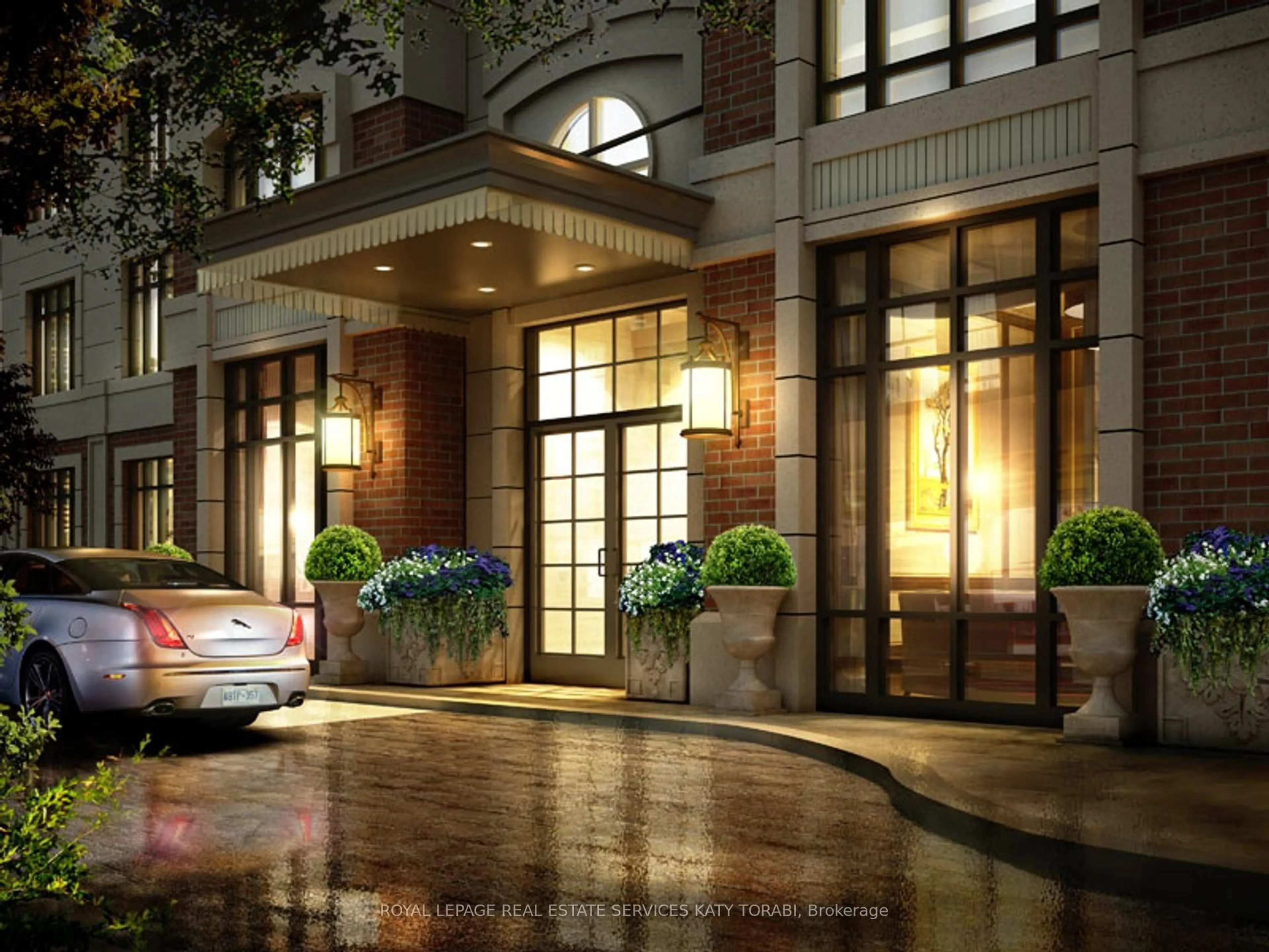 Indoor foyer for 1888 Bayview Ave #305, Toronto Ontario M4G 0A7