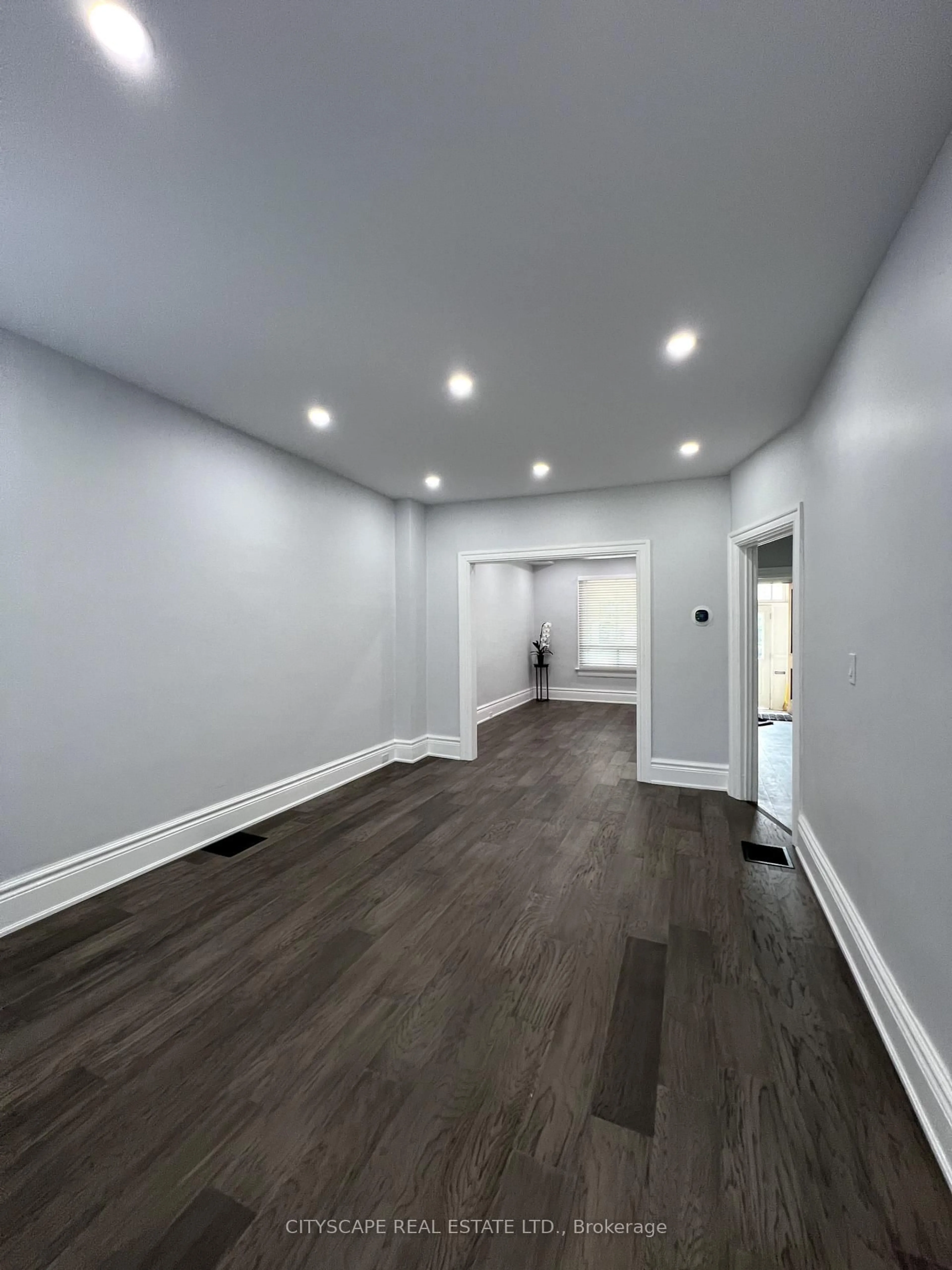 A pic of a room for 476 Lansdowne Ave, Toronto Ontario M6H 3Y3