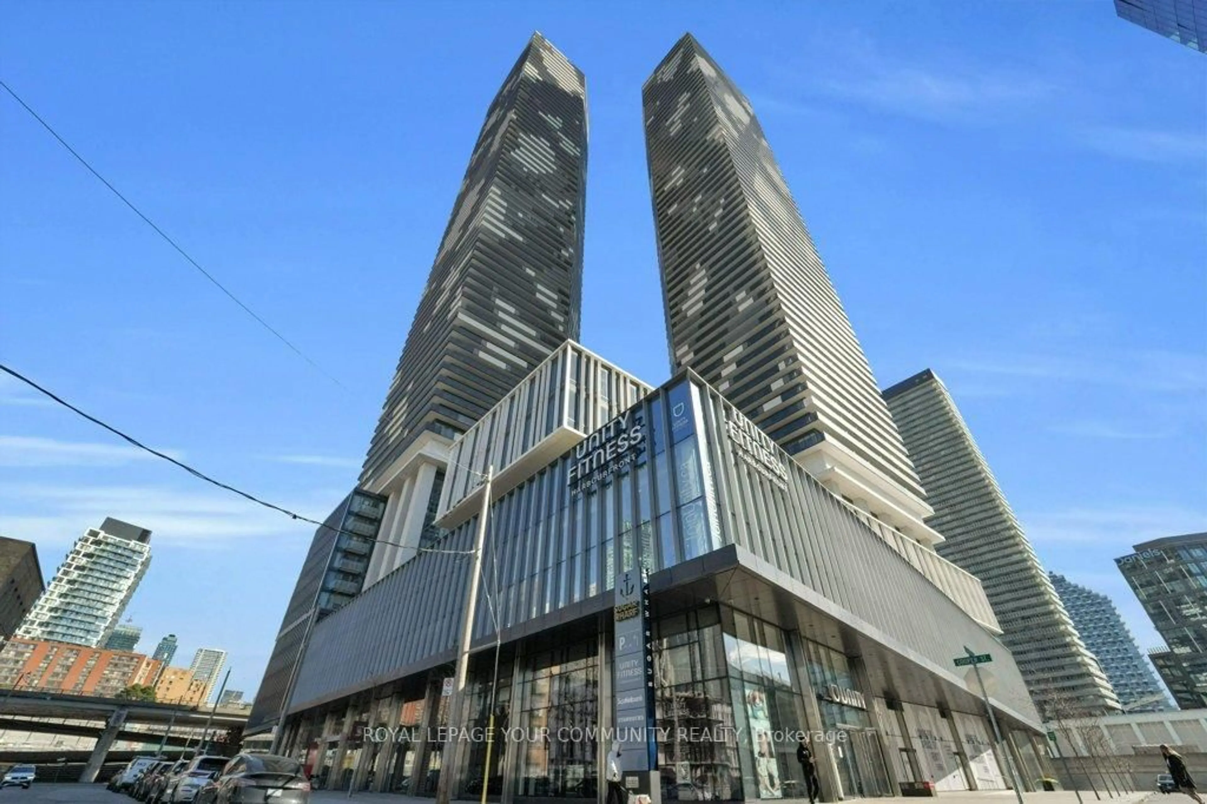 Indoor foyer for 55 Cooper St #3205, Toronto Ontario M5E 0G1