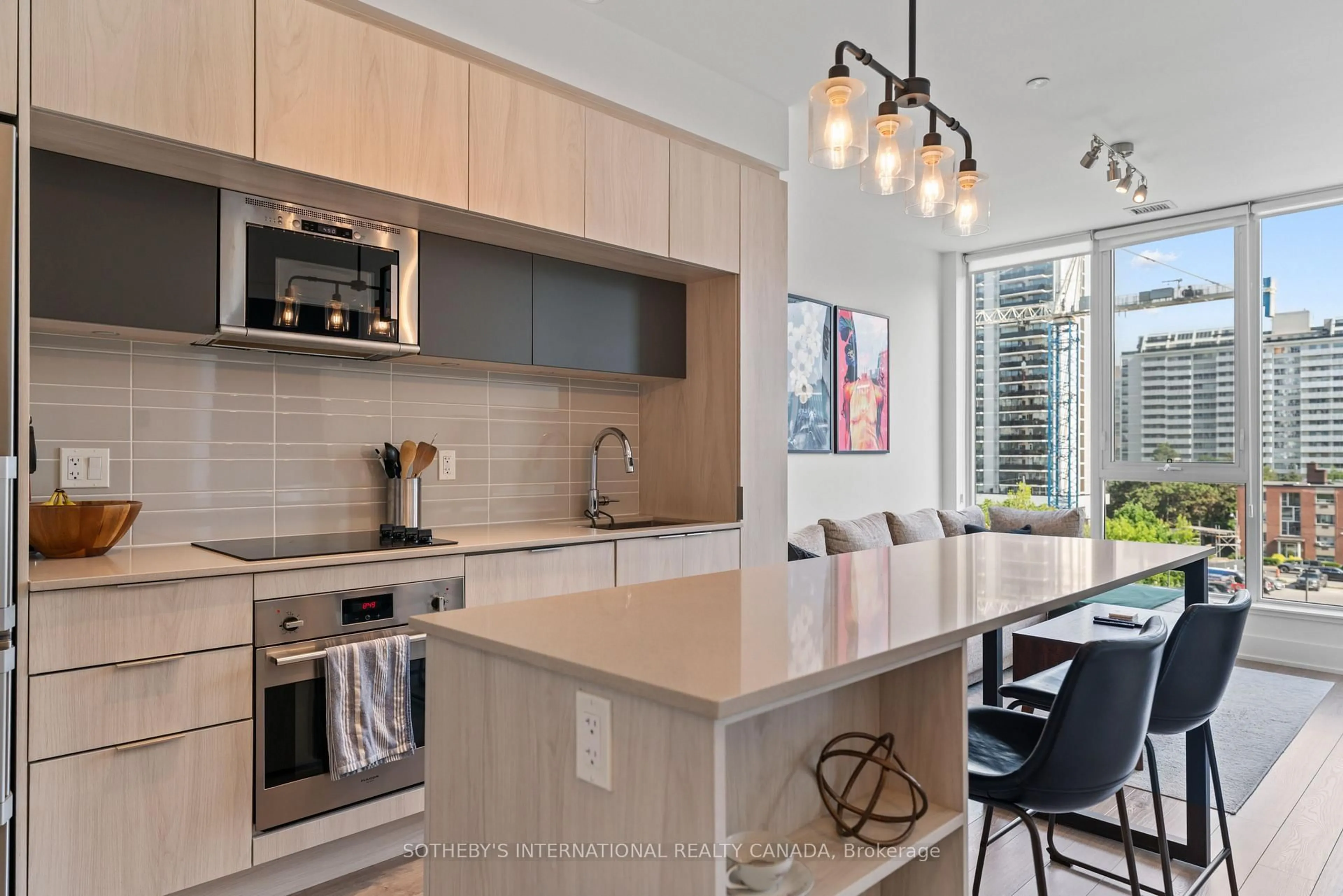 Contemporary kitchen, ceramic/tile floor for 1 Belsize Dr #412, Toronto Ontario M4S 0B9