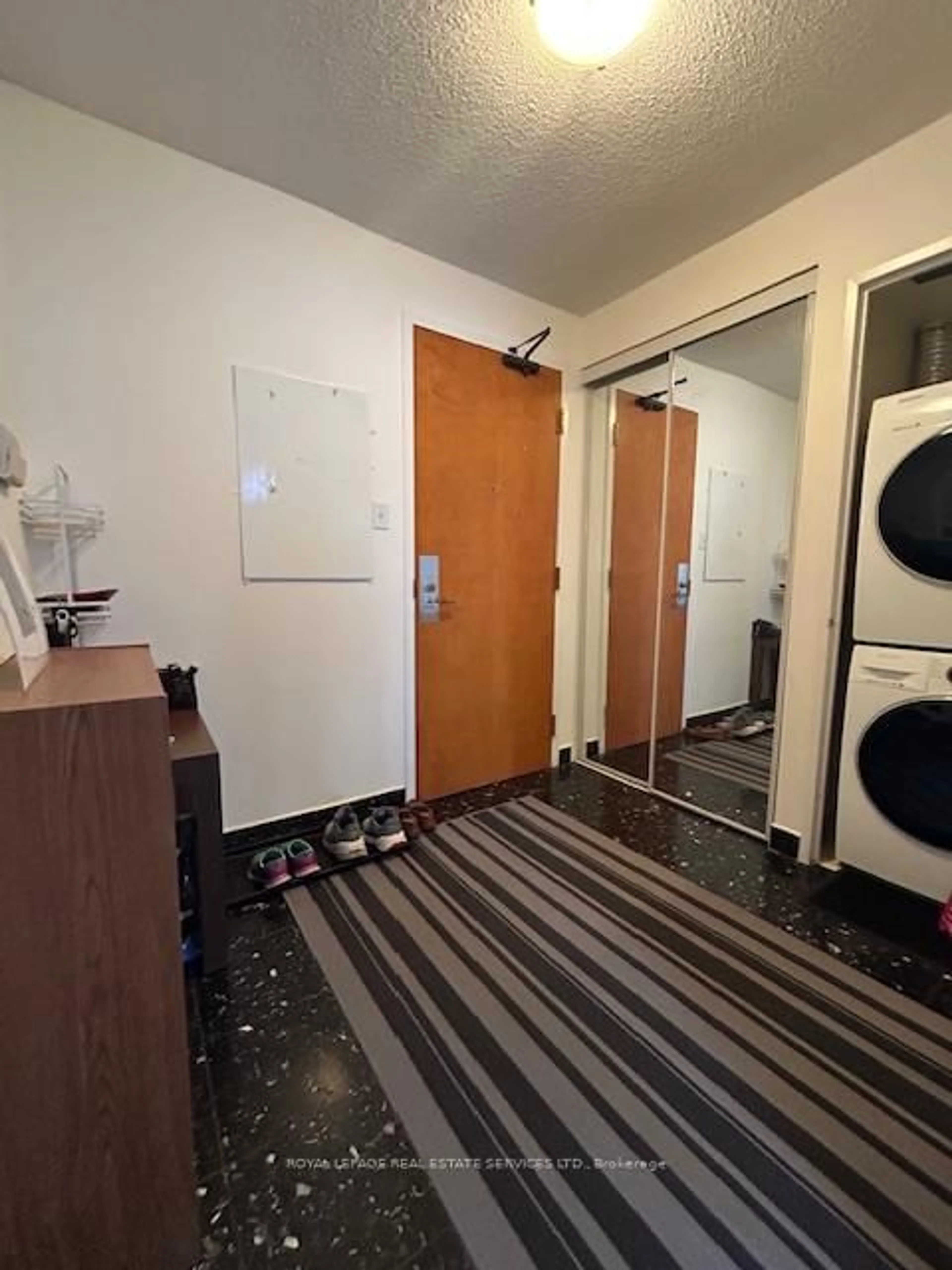 A pic of a room for 256 Doris Ave #1202, Toronto Ontario M2N 6X8