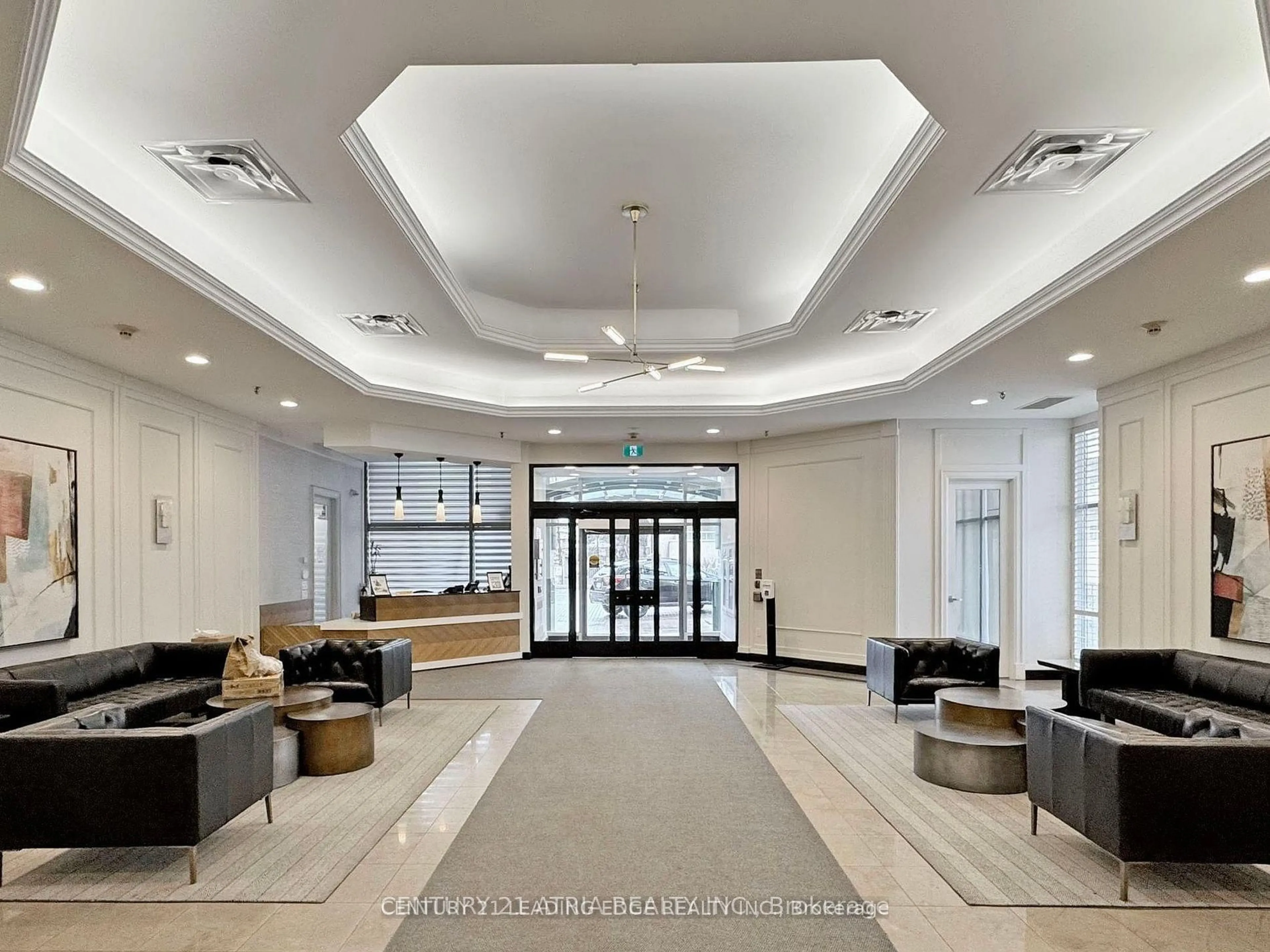 Lobby for 8 Hillcrest Ave #703, Toronto Ontario M2N 6Y6