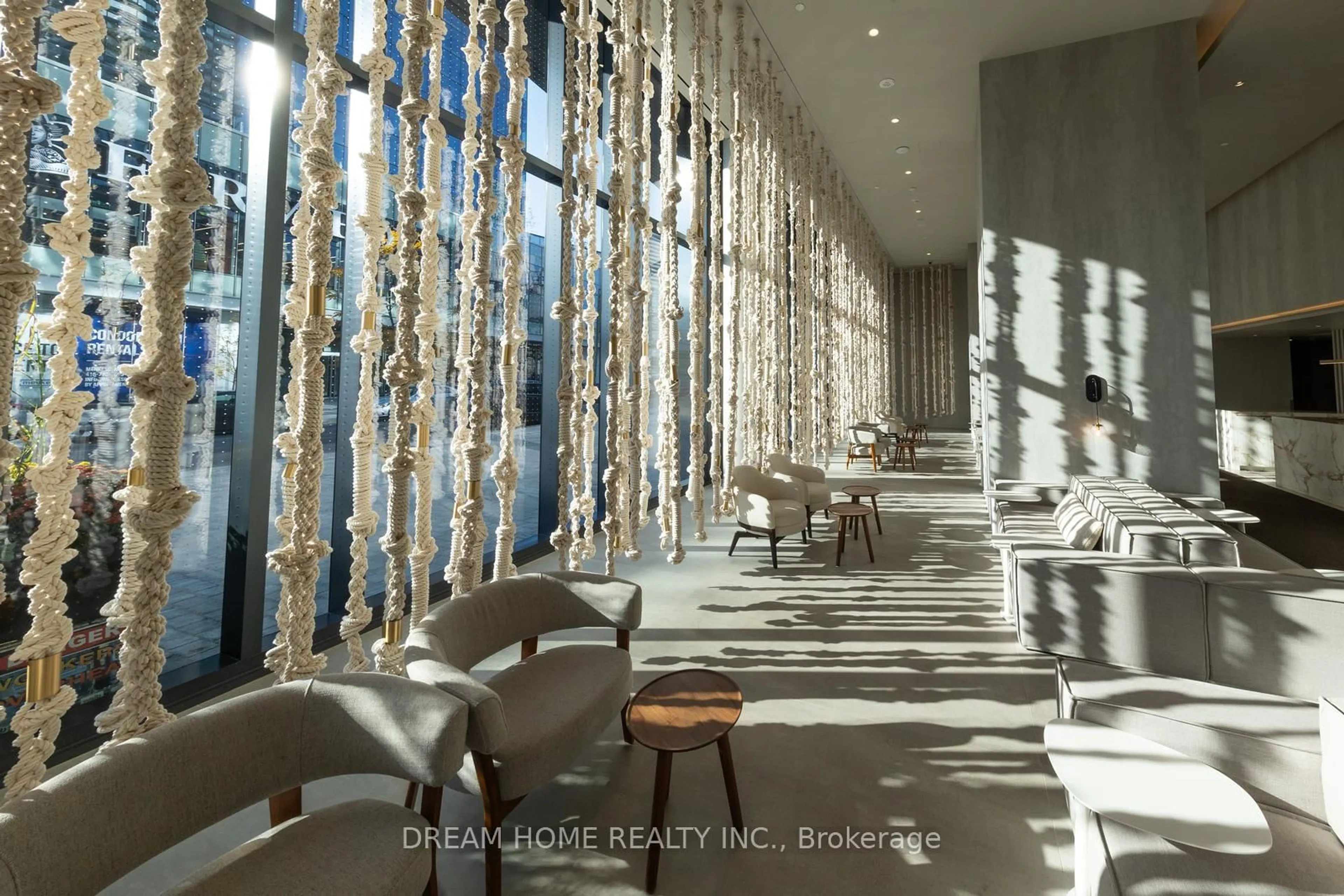 Lobby for 55 Cooper St #3501, Toronto Ontario M5E 0G1