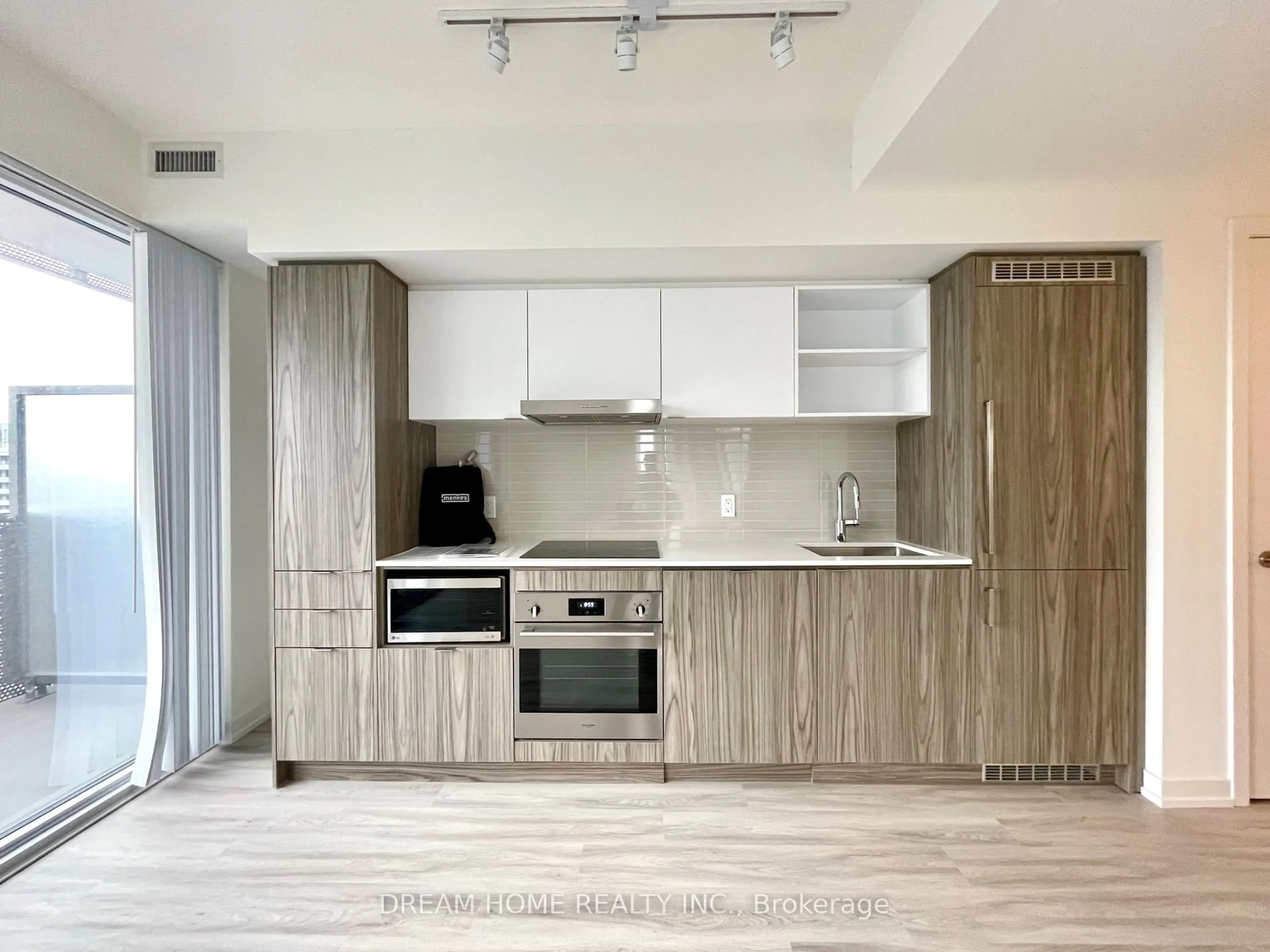 Unknown for 55 Cooper St #3501, Toronto Ontario M5E 0G1