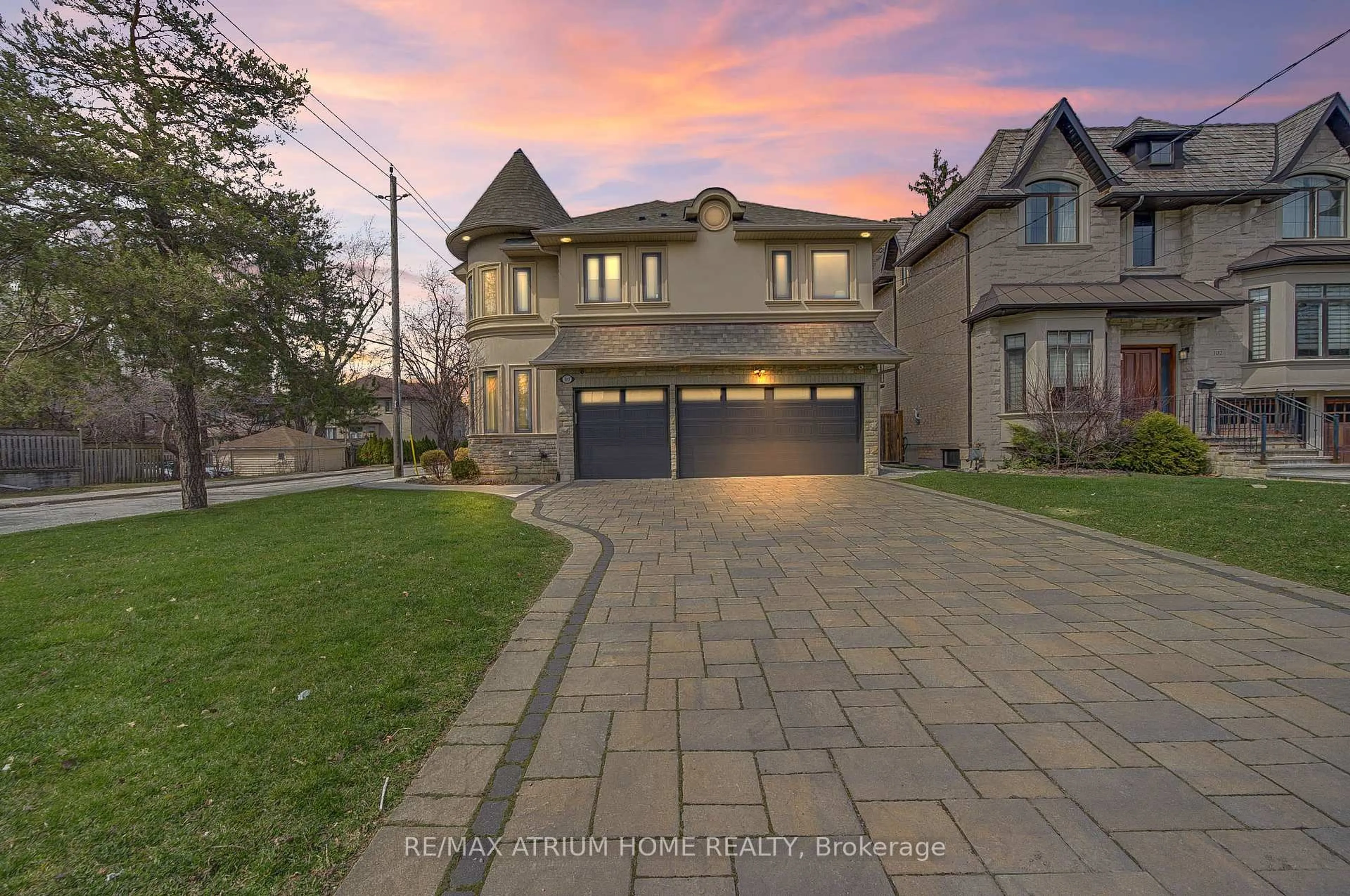 Home with brick exterior material, street for 100 Elmwood Ave, Toronto Ontario M2N 3M2