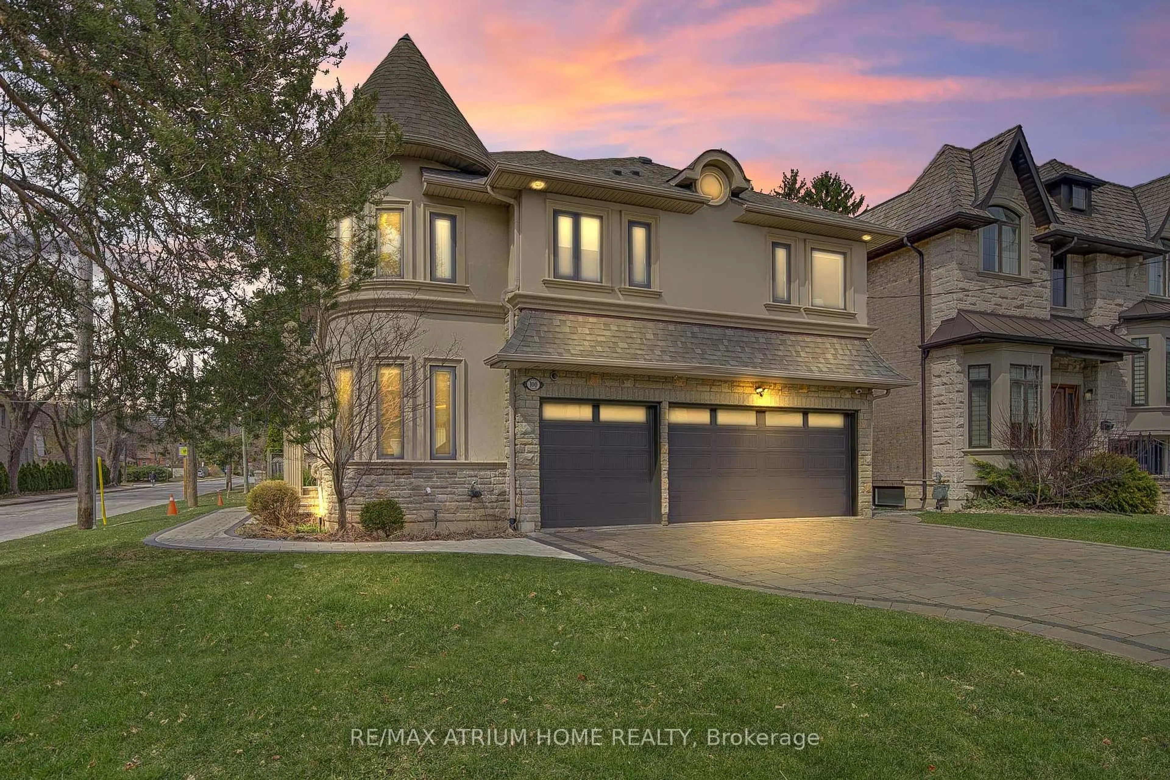 Home with brick exterior material, street for 100 Elmwood Ave, Toronto Ontario M2N 3M2