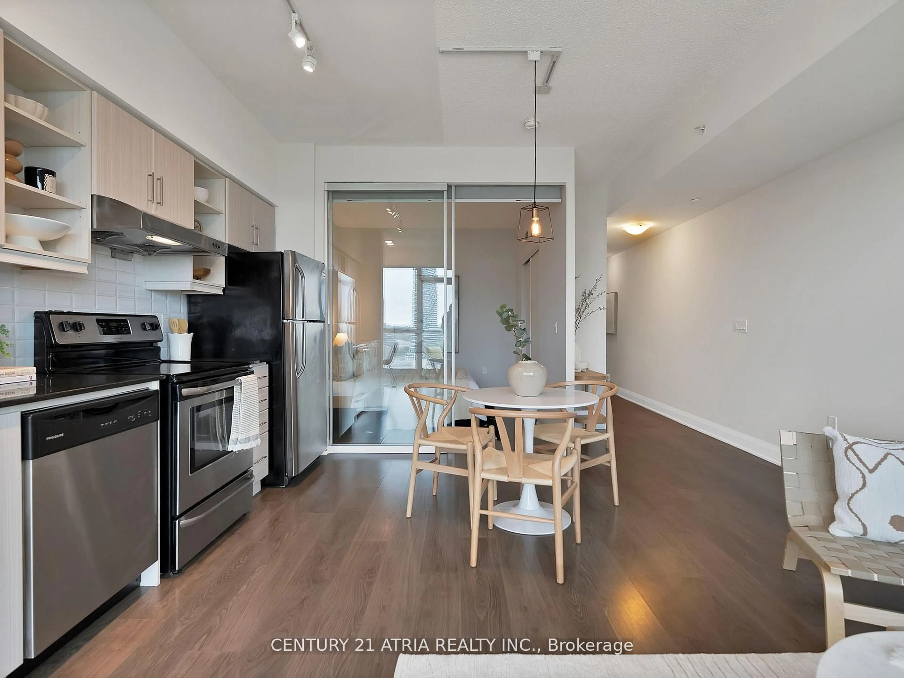 Open concept kitchen, unknown for 160 Vanderhoof Ave #LPH18, Toronto Ontario M4G 0B7