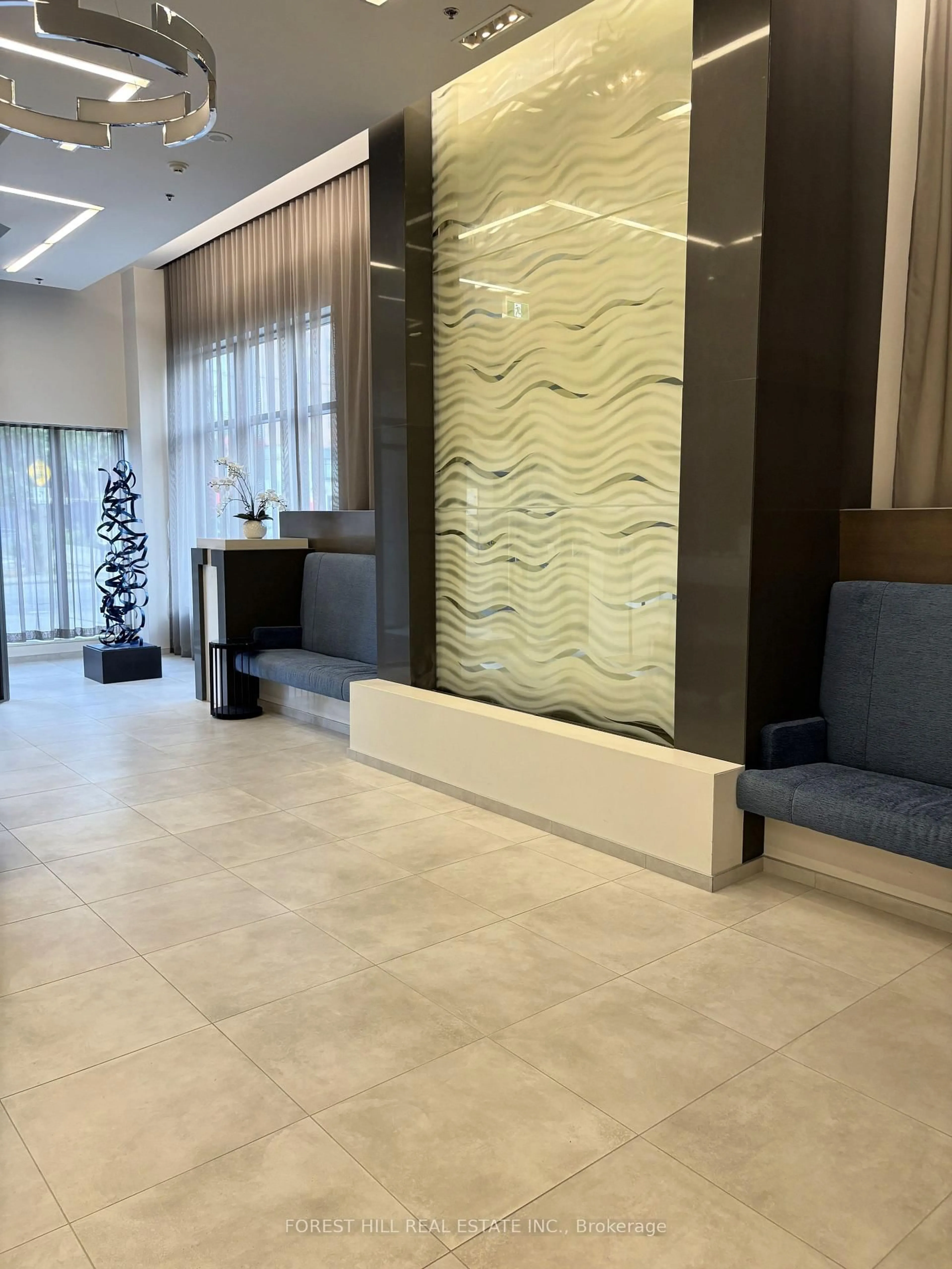 Lobby for 530 St. Clair Ave #508, Toronto Ontario M6C 0A2