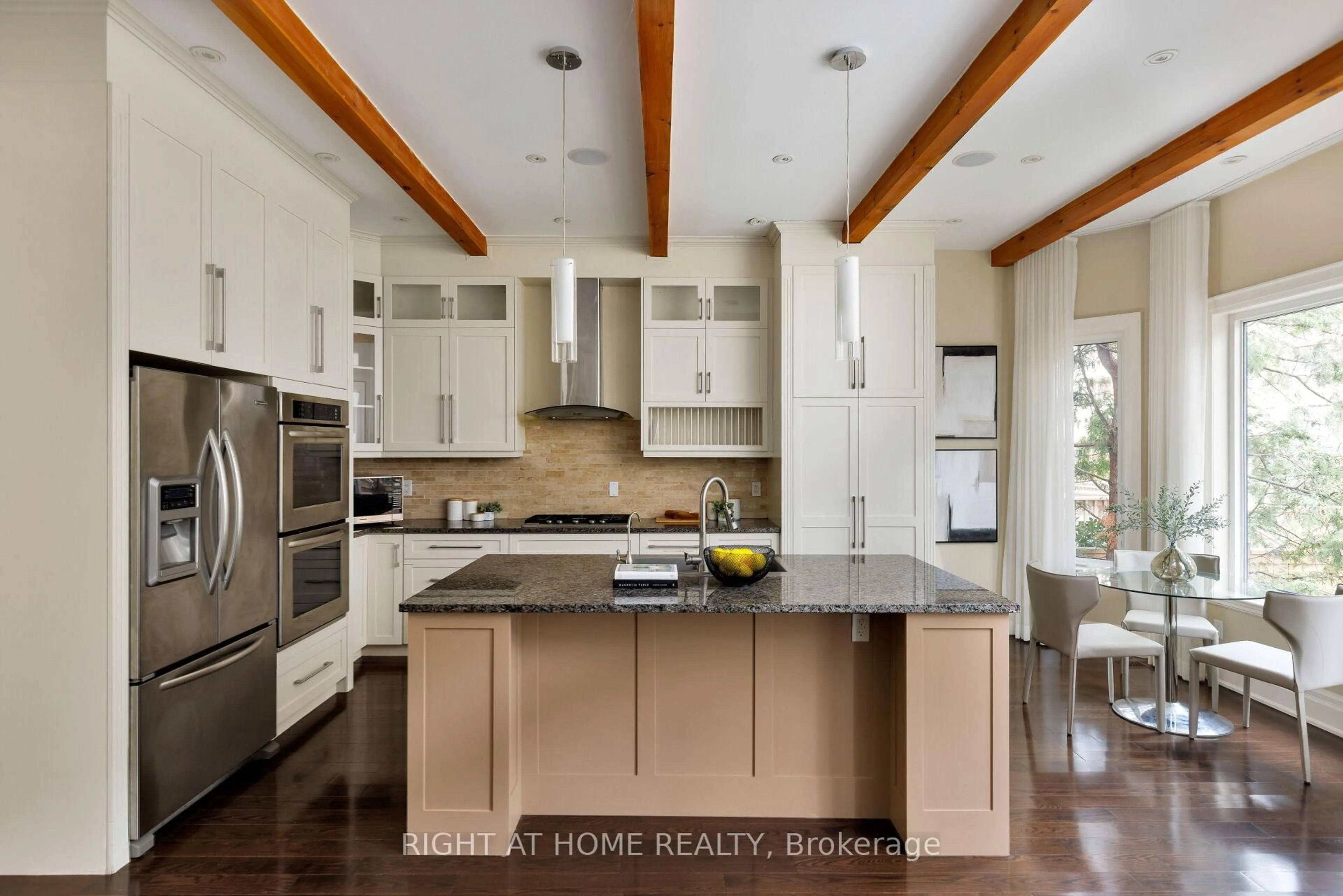 Contemporary kitchen, unknown for 8 Rutherglen Rd, Toronto Ontario M4G 1L6