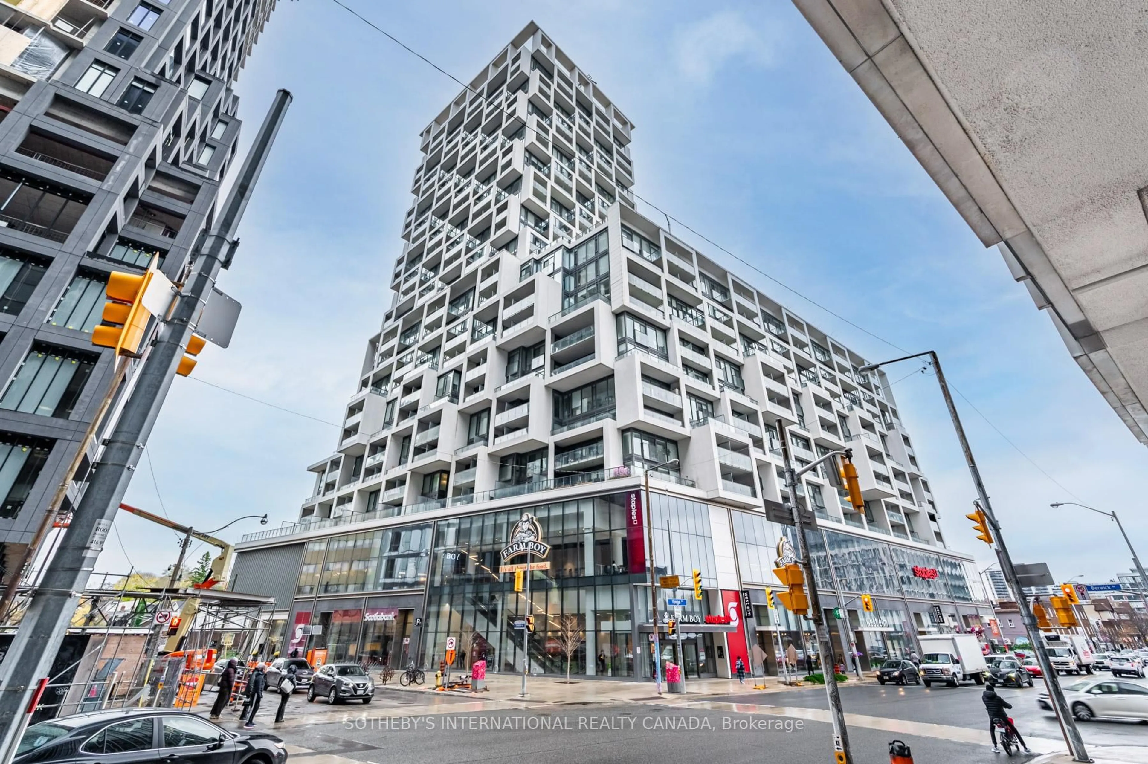 Unknown for 5 Soudan Ave #905, Toronto Ontario M4S 0B1