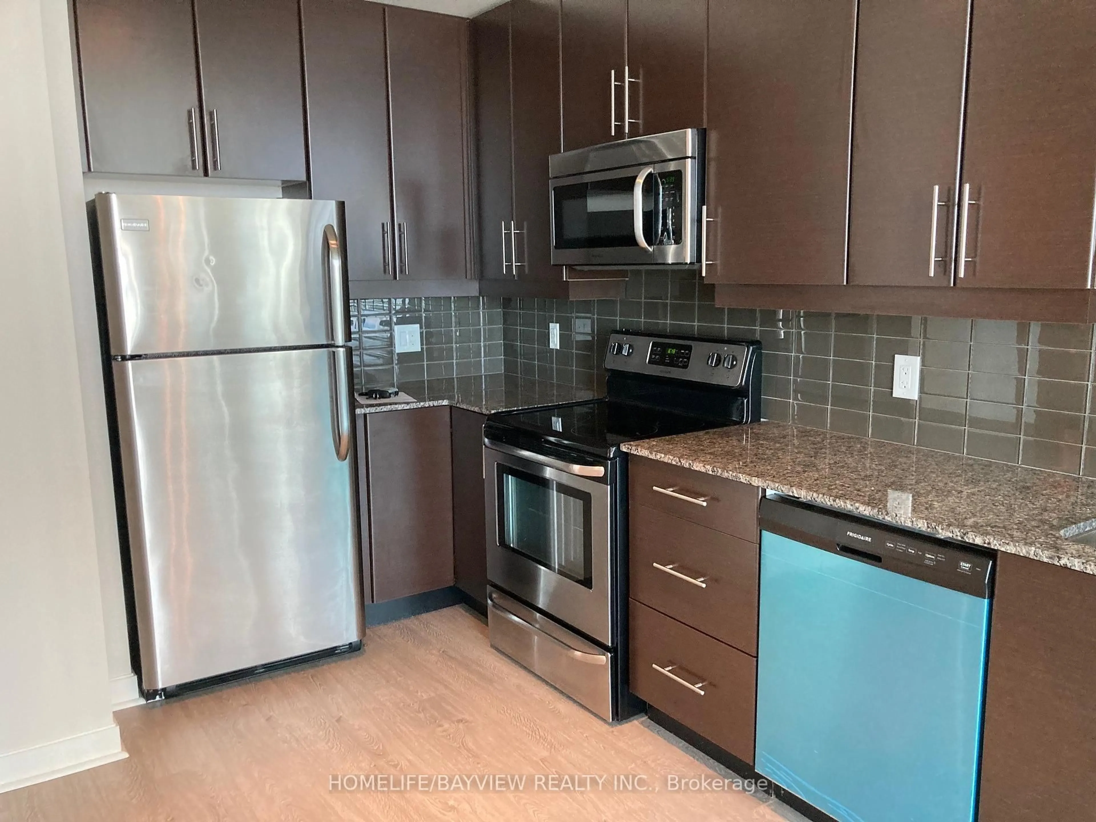 Standard kitchen, unknown for 33 Bay St #3506, Toronto Ontario M5J 2Z3