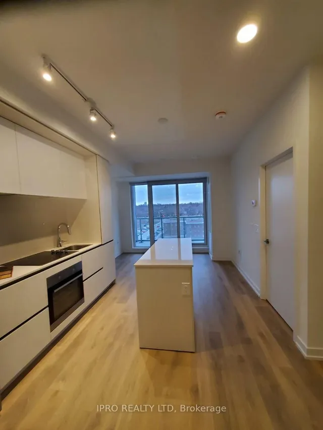 225 Sumach St #610, Toronto 3