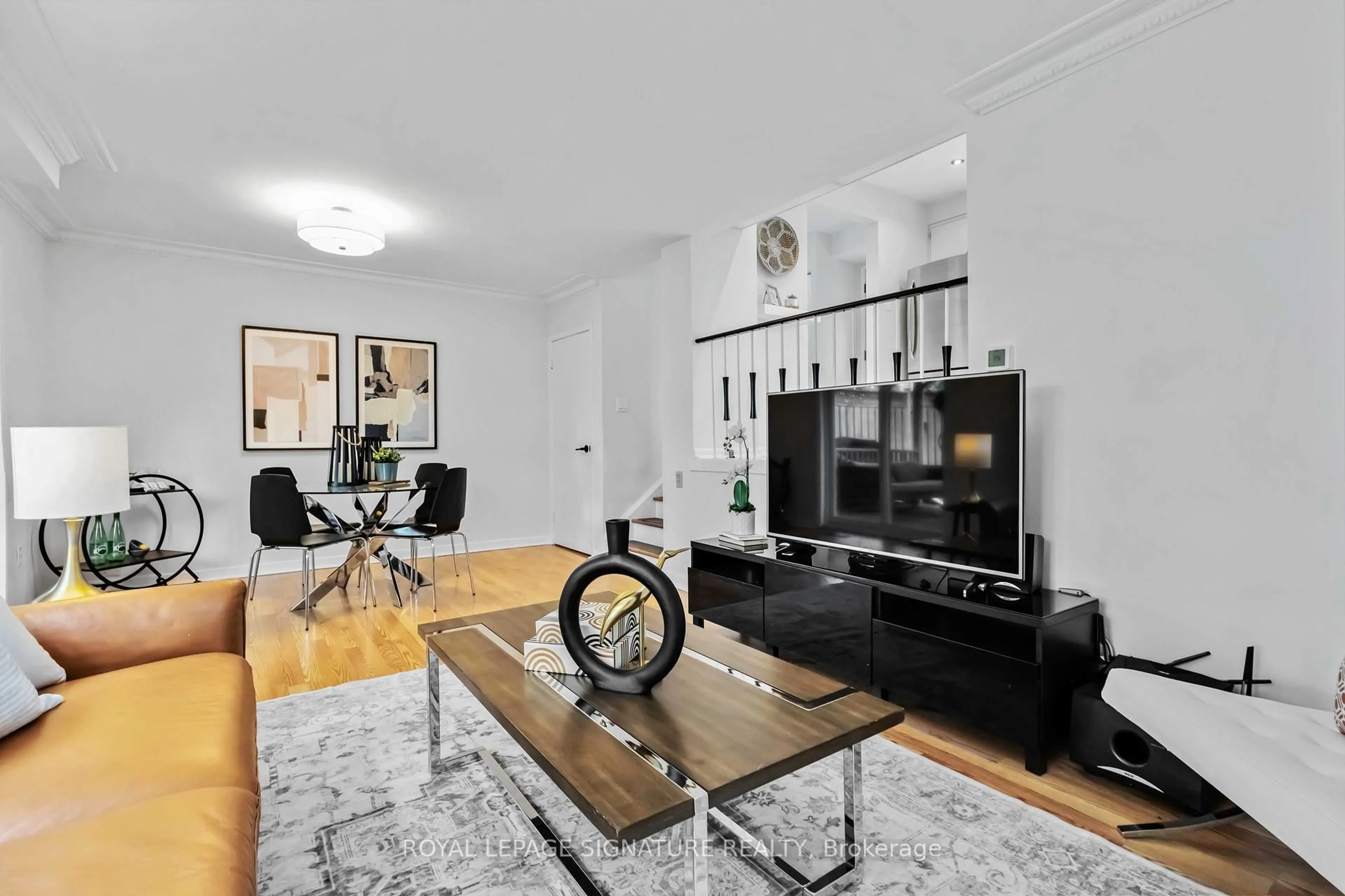 Living room with furniture, unknown for 124 Marbury Cres, Toronto Ontario M3A 2G4