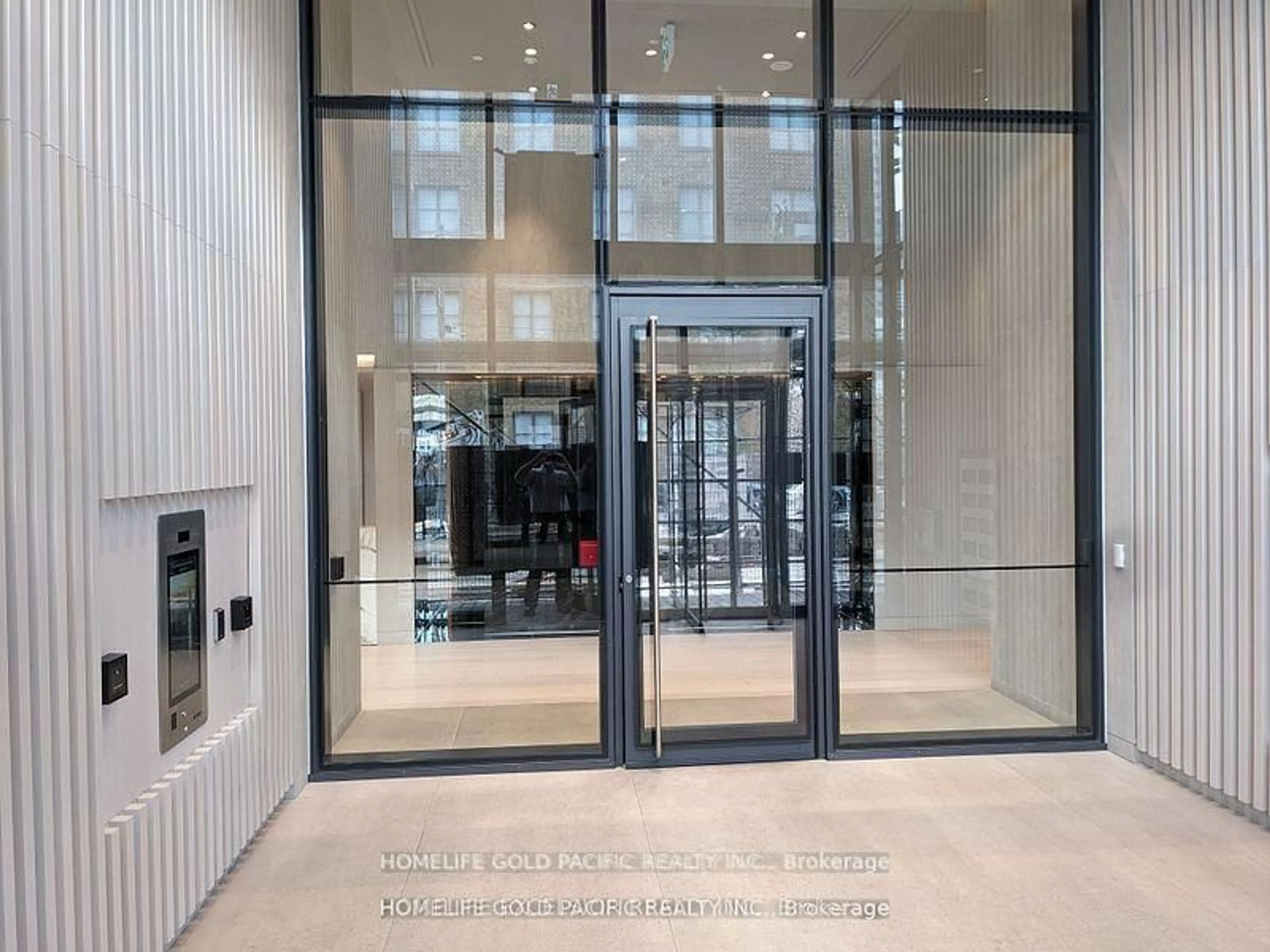 Indoor foyer for 55 Cooper St #3506, Toronto Ontario M5E 0G1