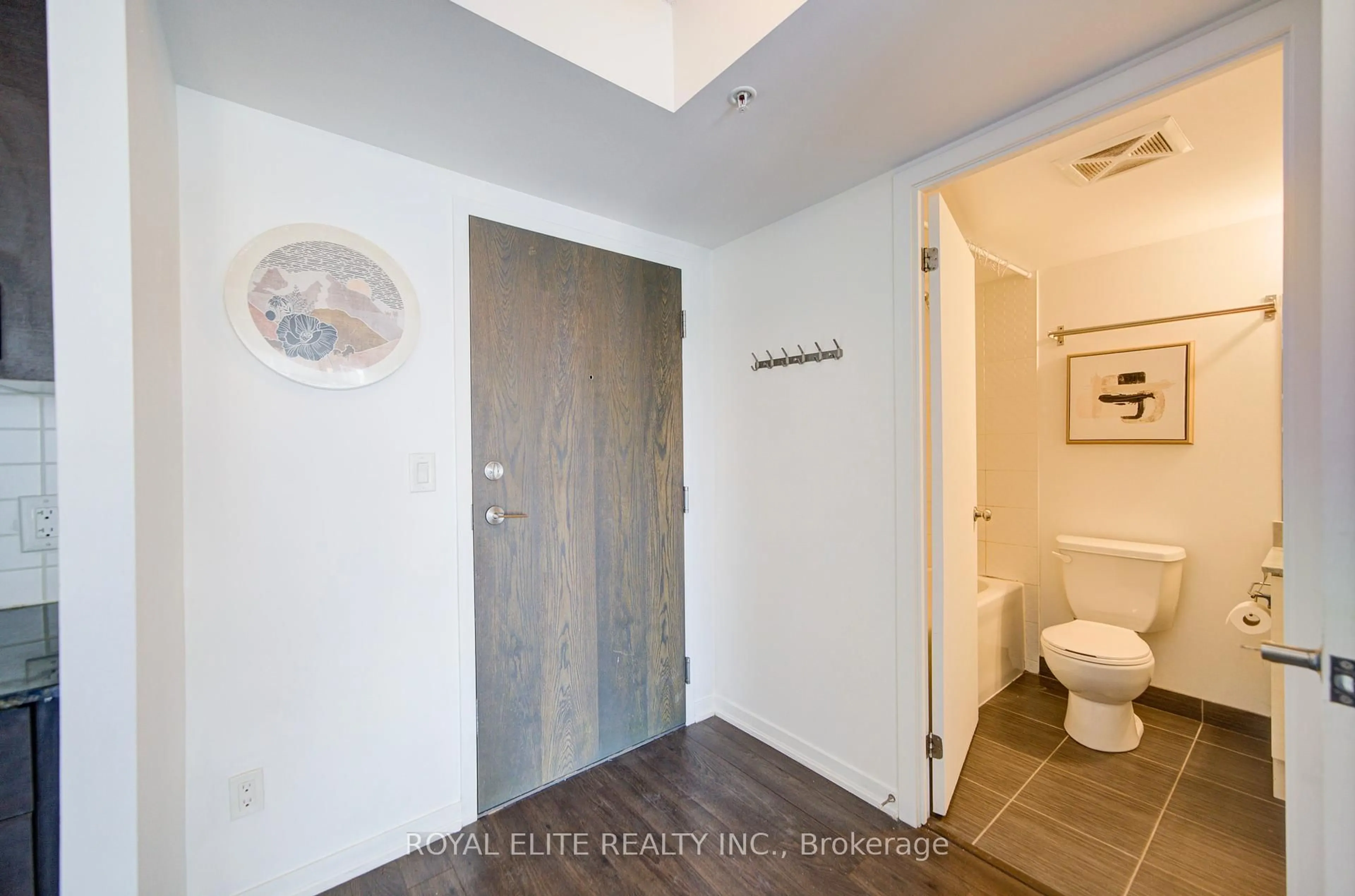 Unknown for 68 Abell St #728, Toronto Ontario M6J 0B1