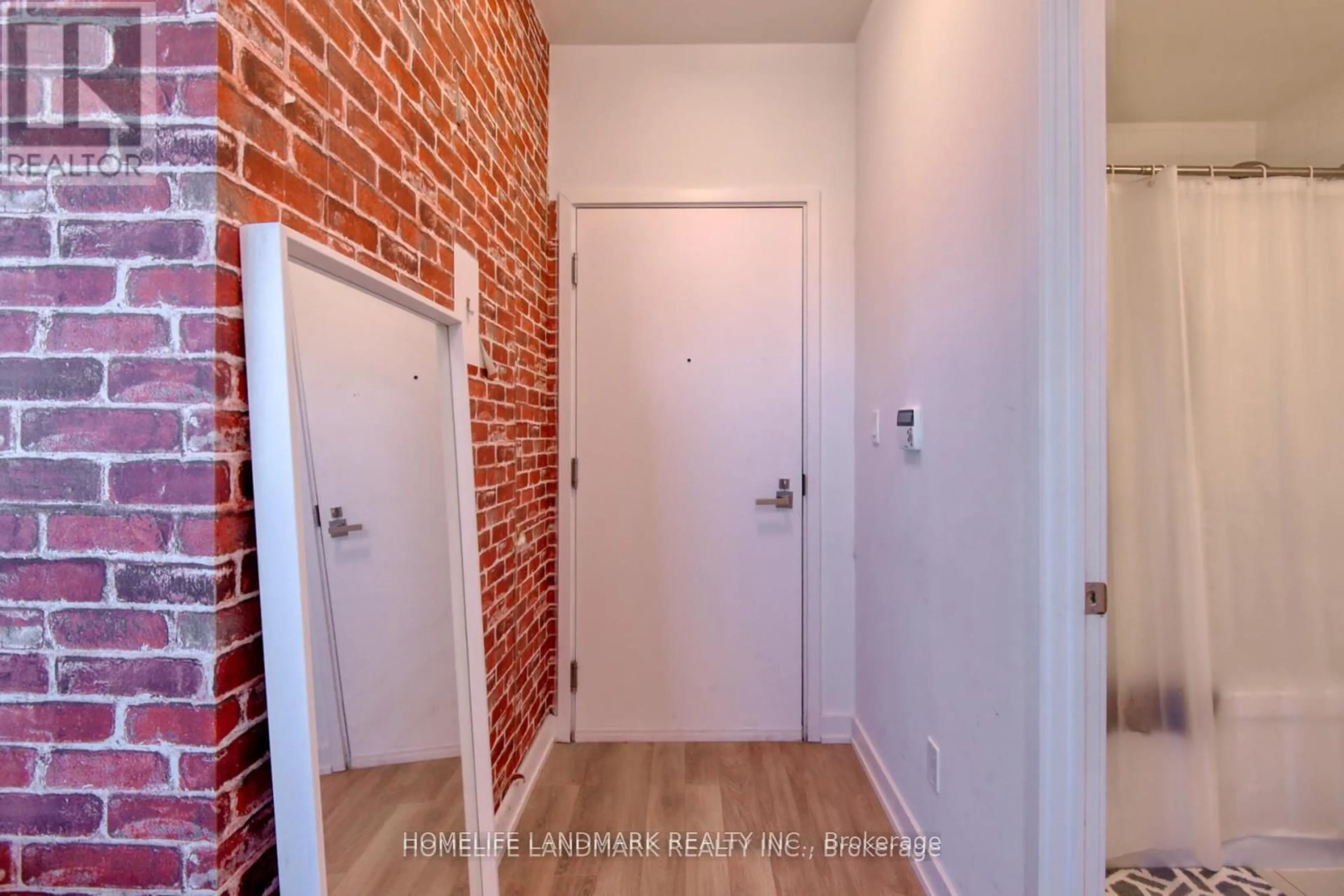 Indoor entryway for 50 Ordnance St #2209, Toronto Ontario M6K 0C8