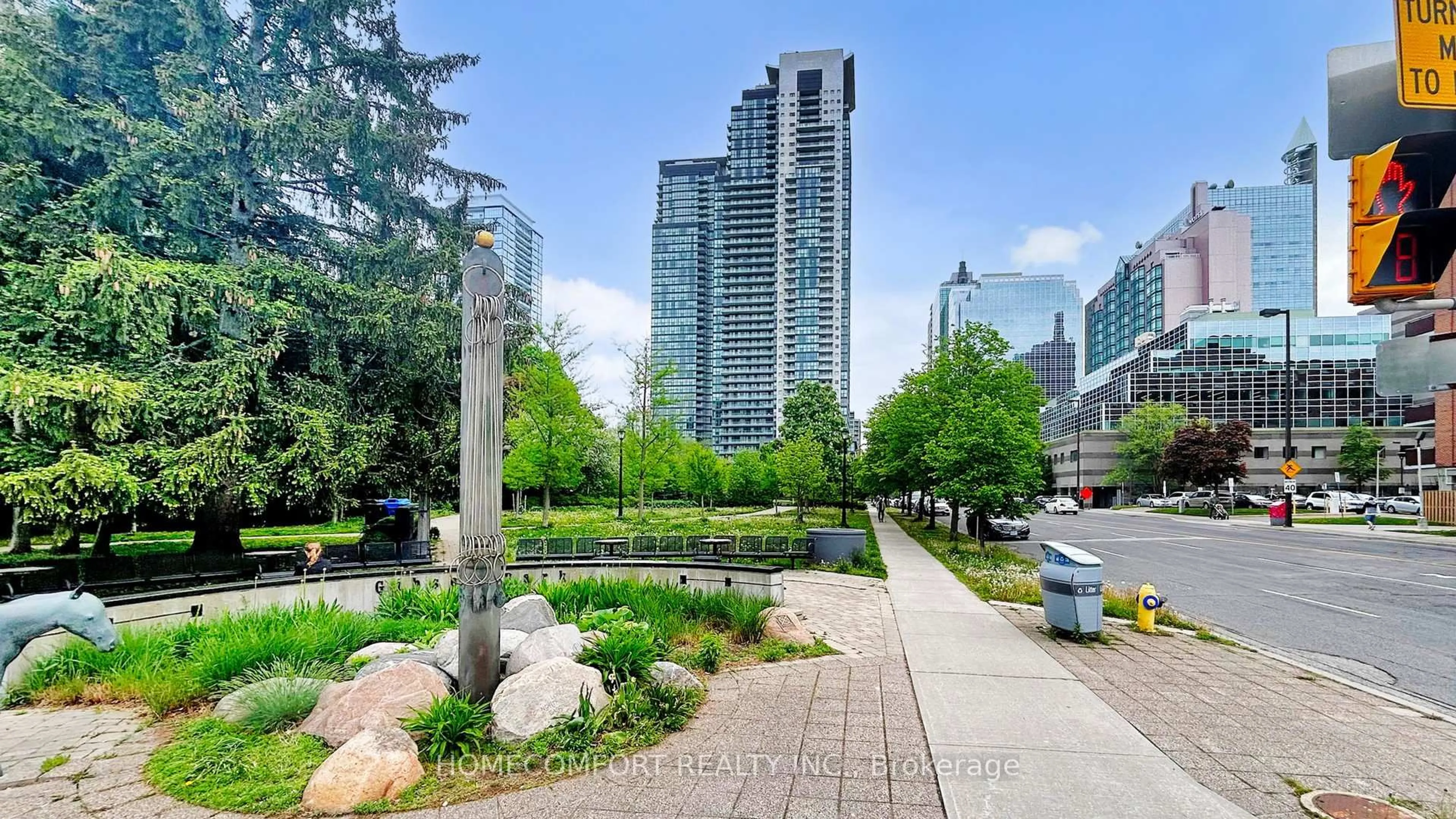Patio, street for 5162 Yonge St #2909, Toronto Ontario M2N 0E9