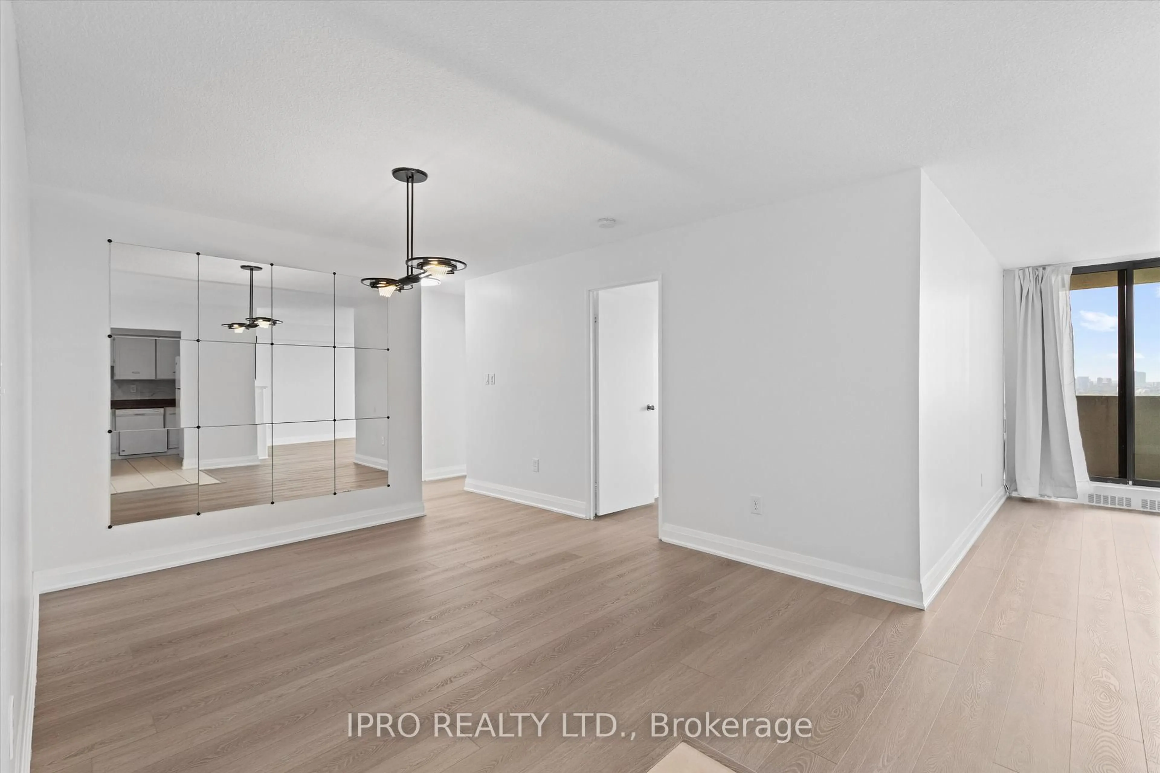 A pic of a room for 3300 Don Mills Rd #2209, Toronto Ontario M2J 4X7