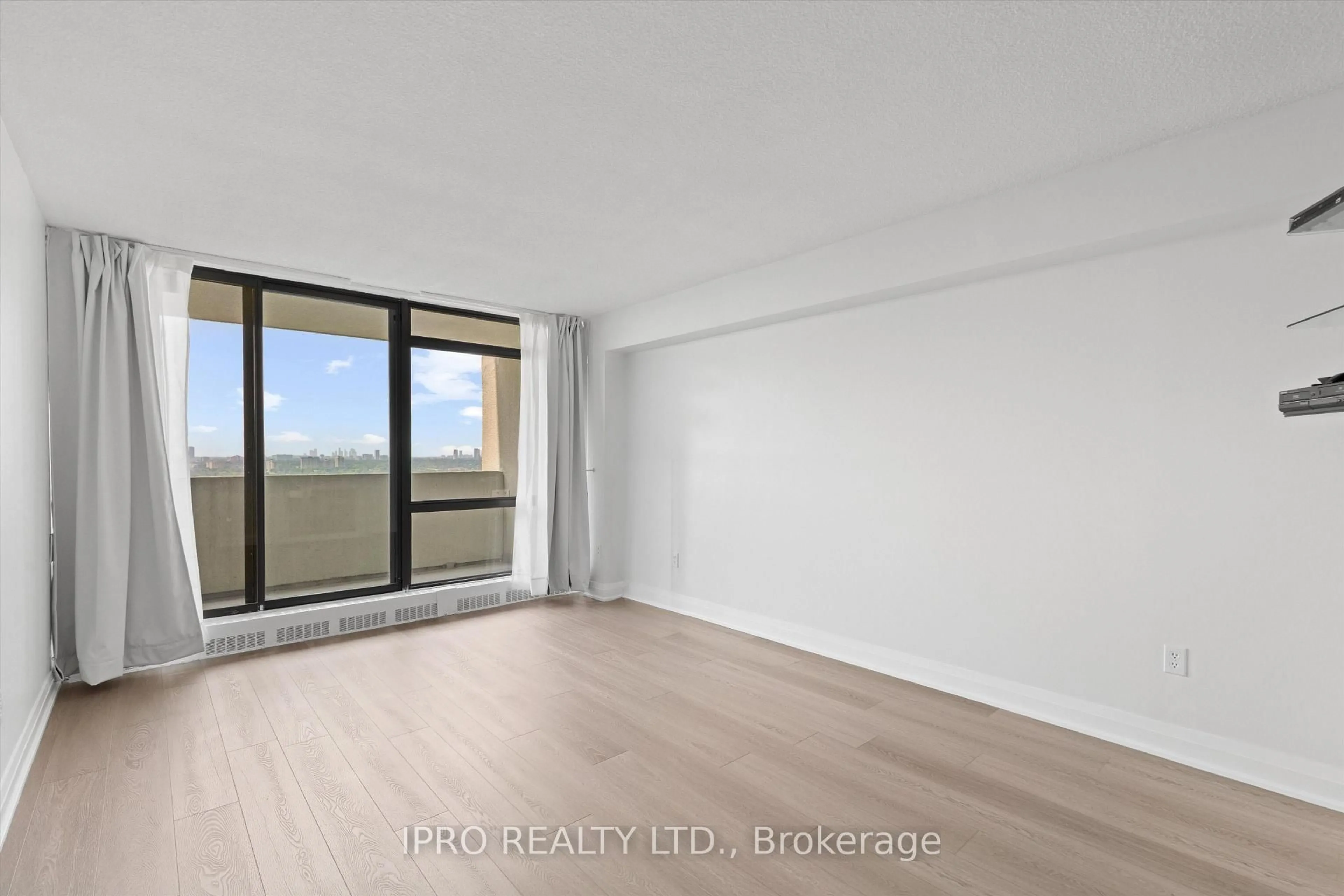 A pic of a room for 3300 Don Mills Rd #2209, Toronto Ontario M2J 4X7