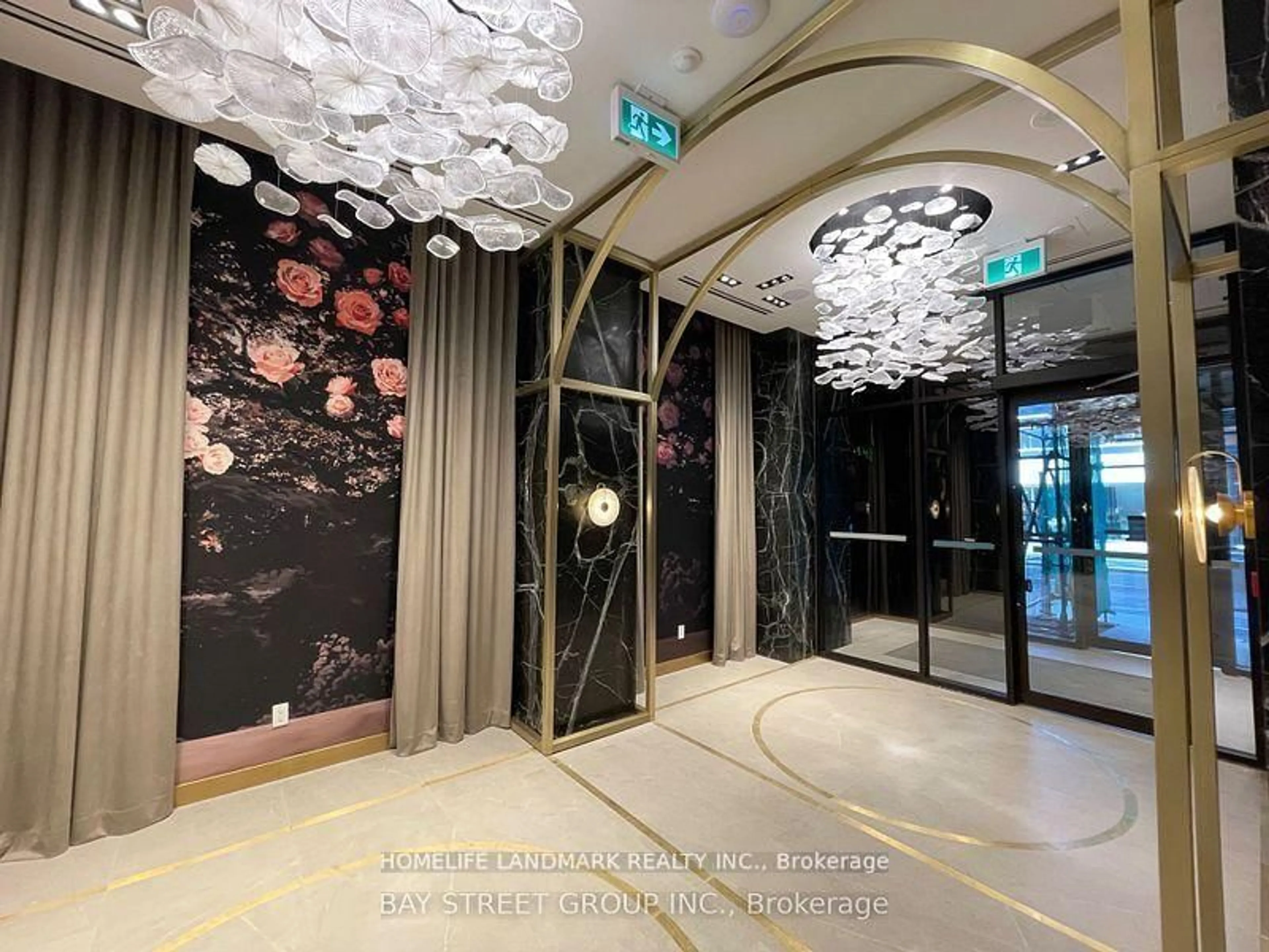 Indoor foyer for 771 Yonge St #1807, Toronto Ontario M4W 2G4