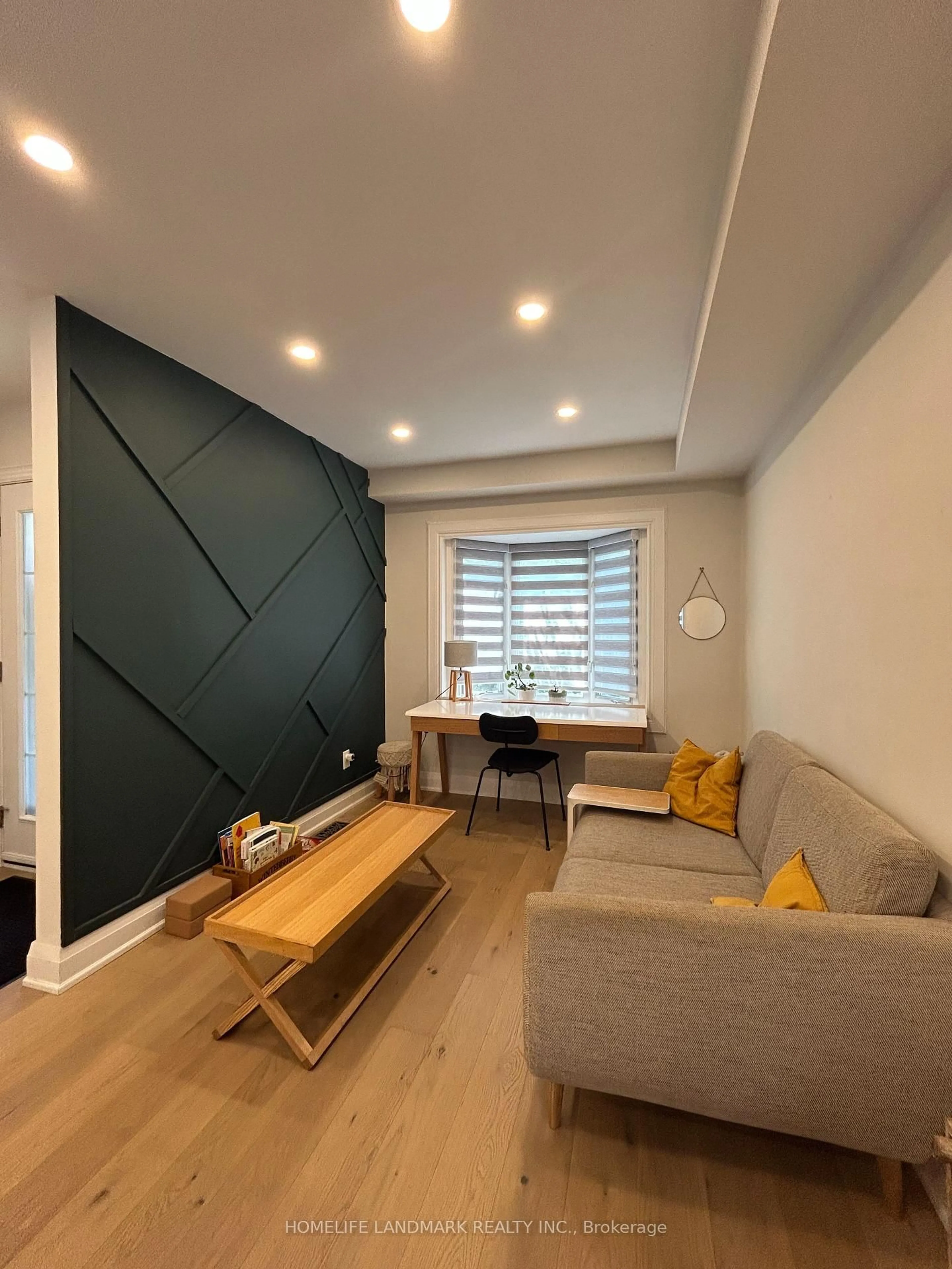 Living room with furniture, unknown for 111 Greer Rd, Toronto Ontario M5M 3N2