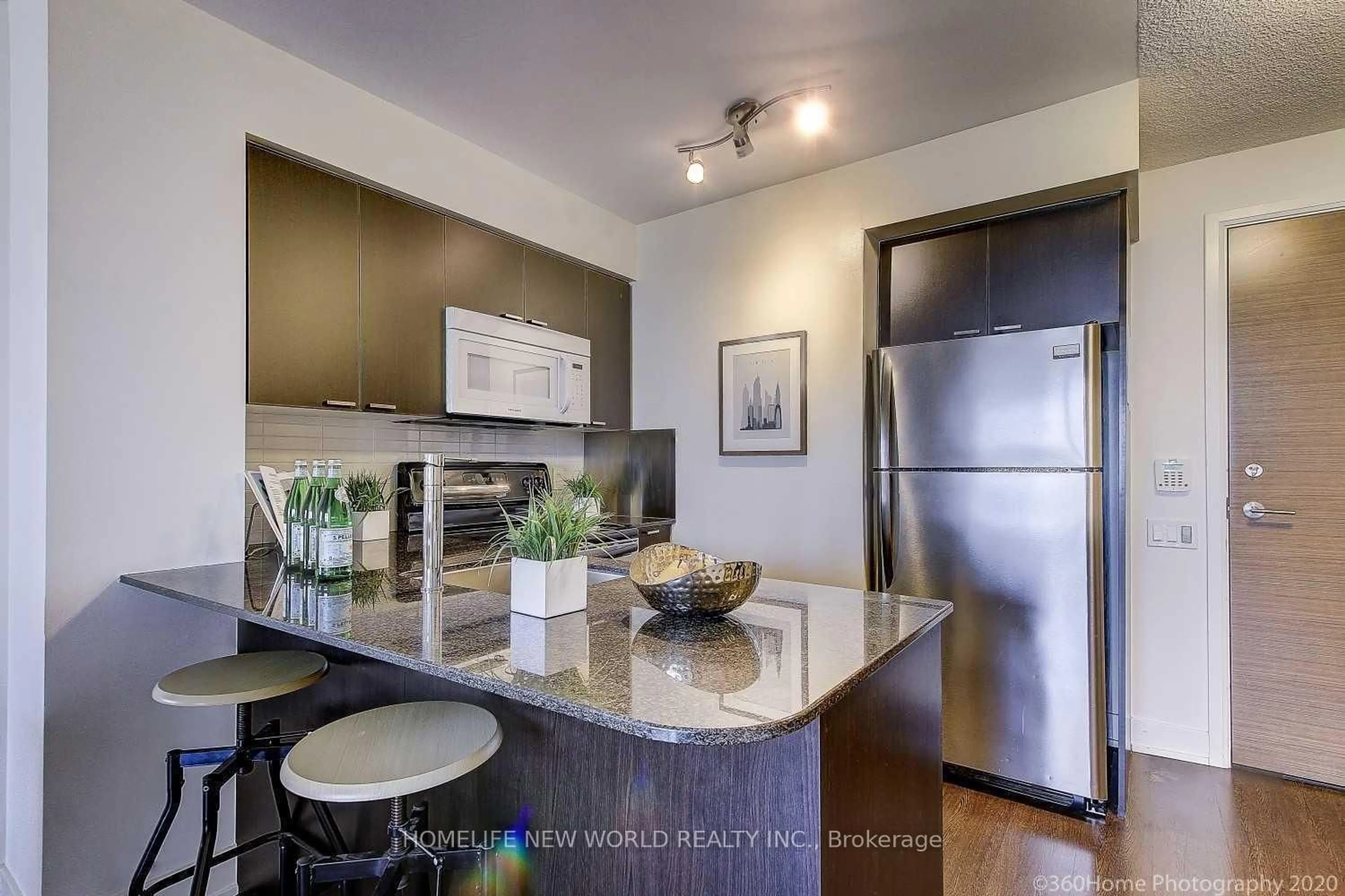 Open concept kitchen, unknown for 23 Sheppard Ave #1707, Toronto Ontario M2N 0C8