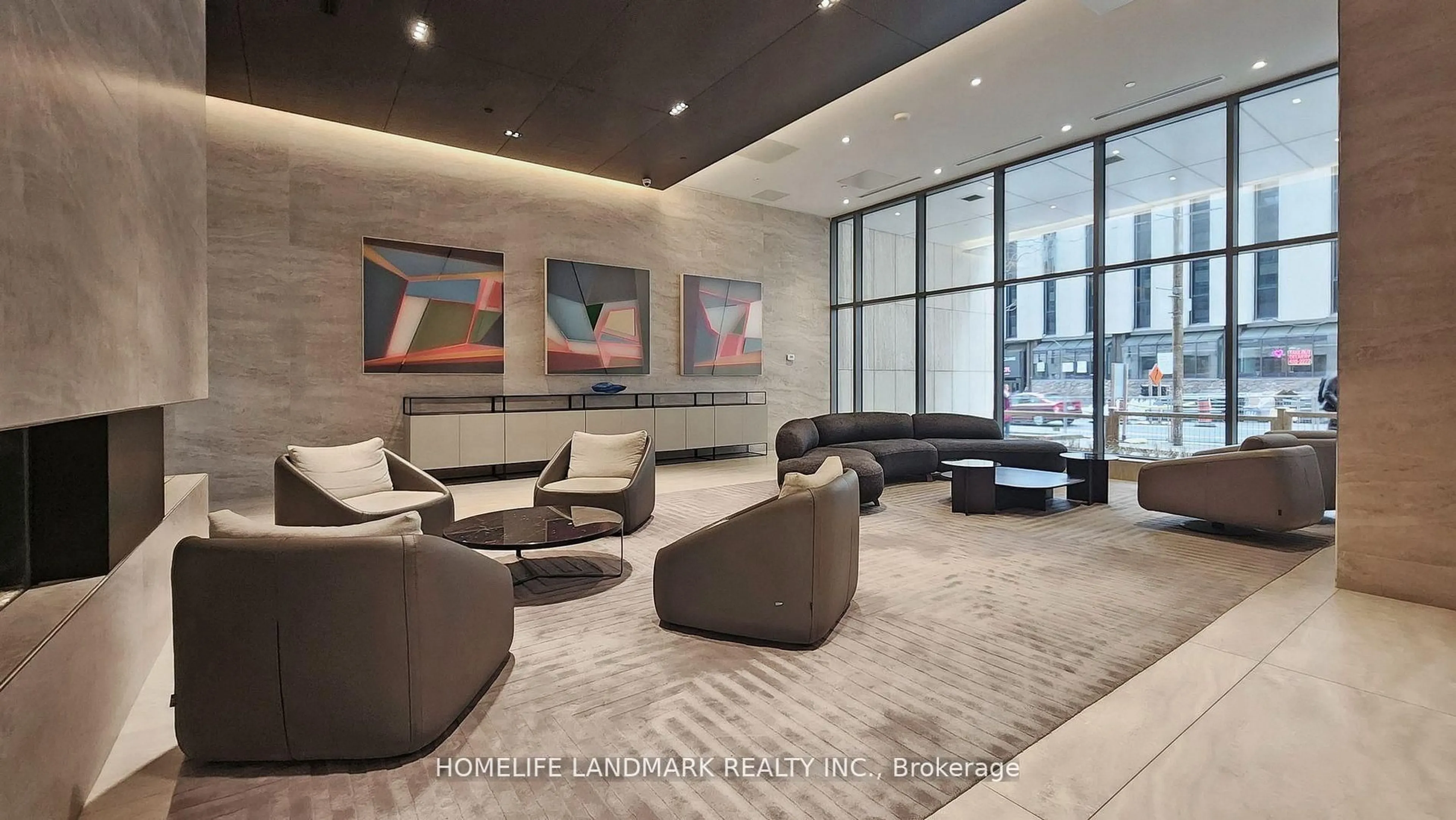 Lobby for 2221 Yonge St #3304, Toronto Ontario M4S 2B4