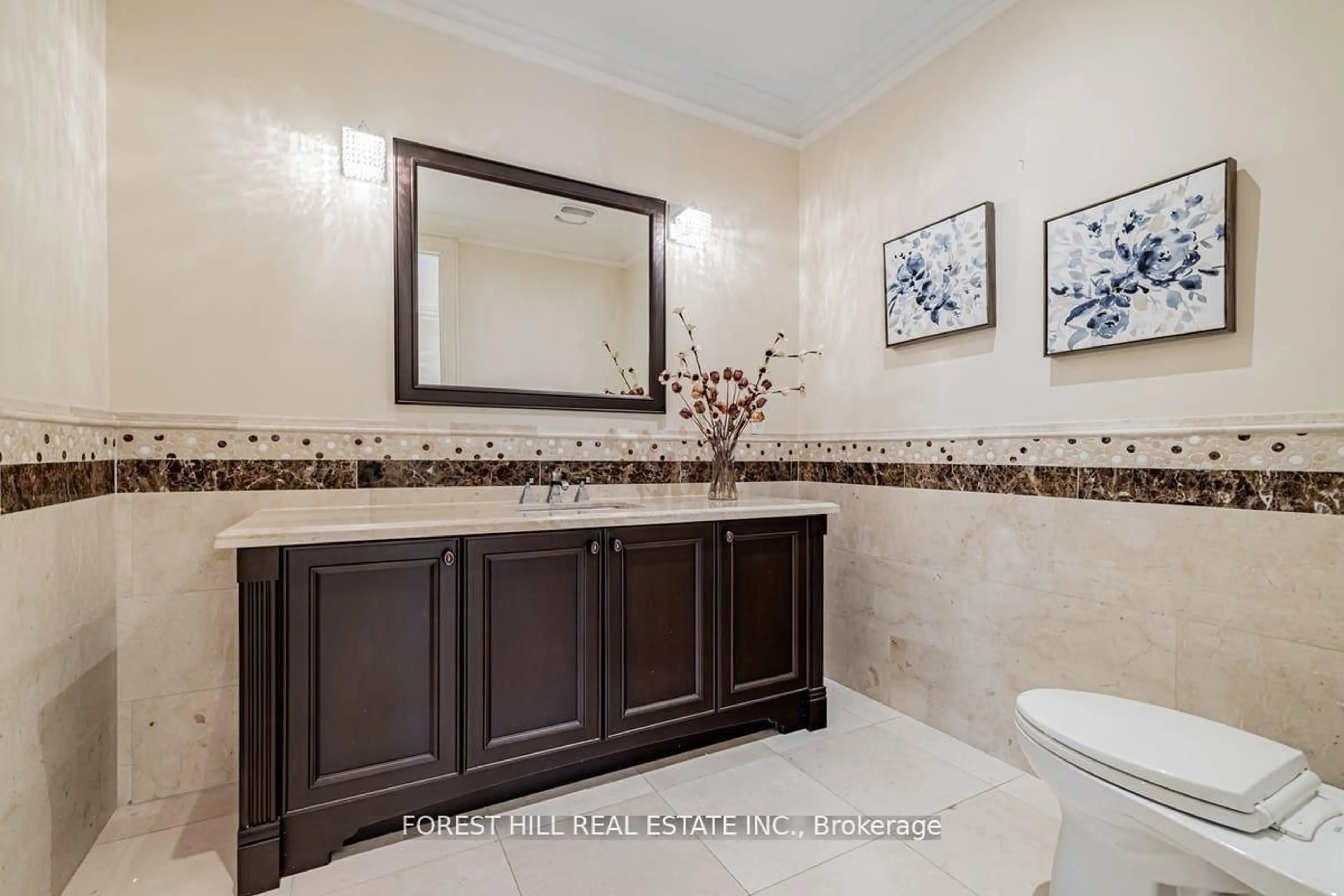 Contemporary bathroom, ceramic/tile floor for 139 Beechwood Ave, Toronto Ontario M2L 1J9