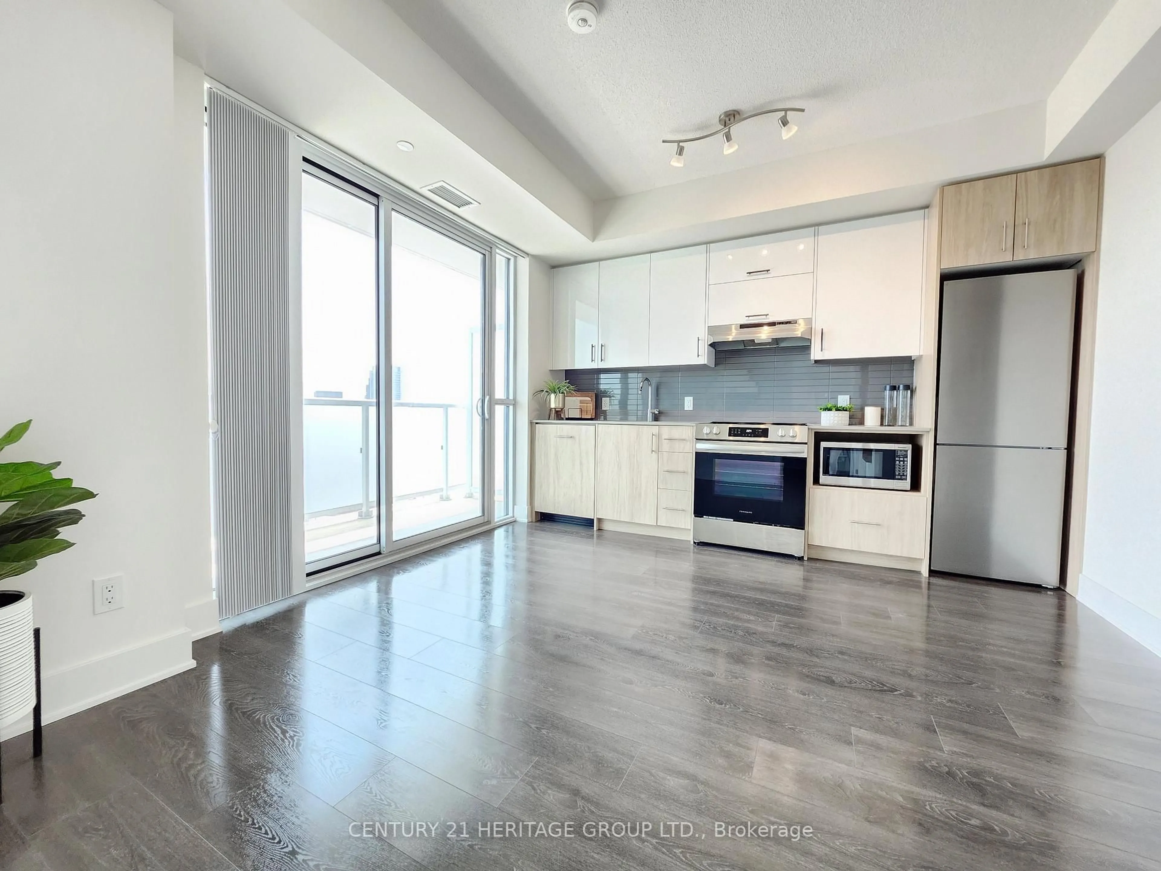 Open concept kitchen, unknown for 188 Fairview Mall Dr #2112, Toronto Ontario M2J 0H7