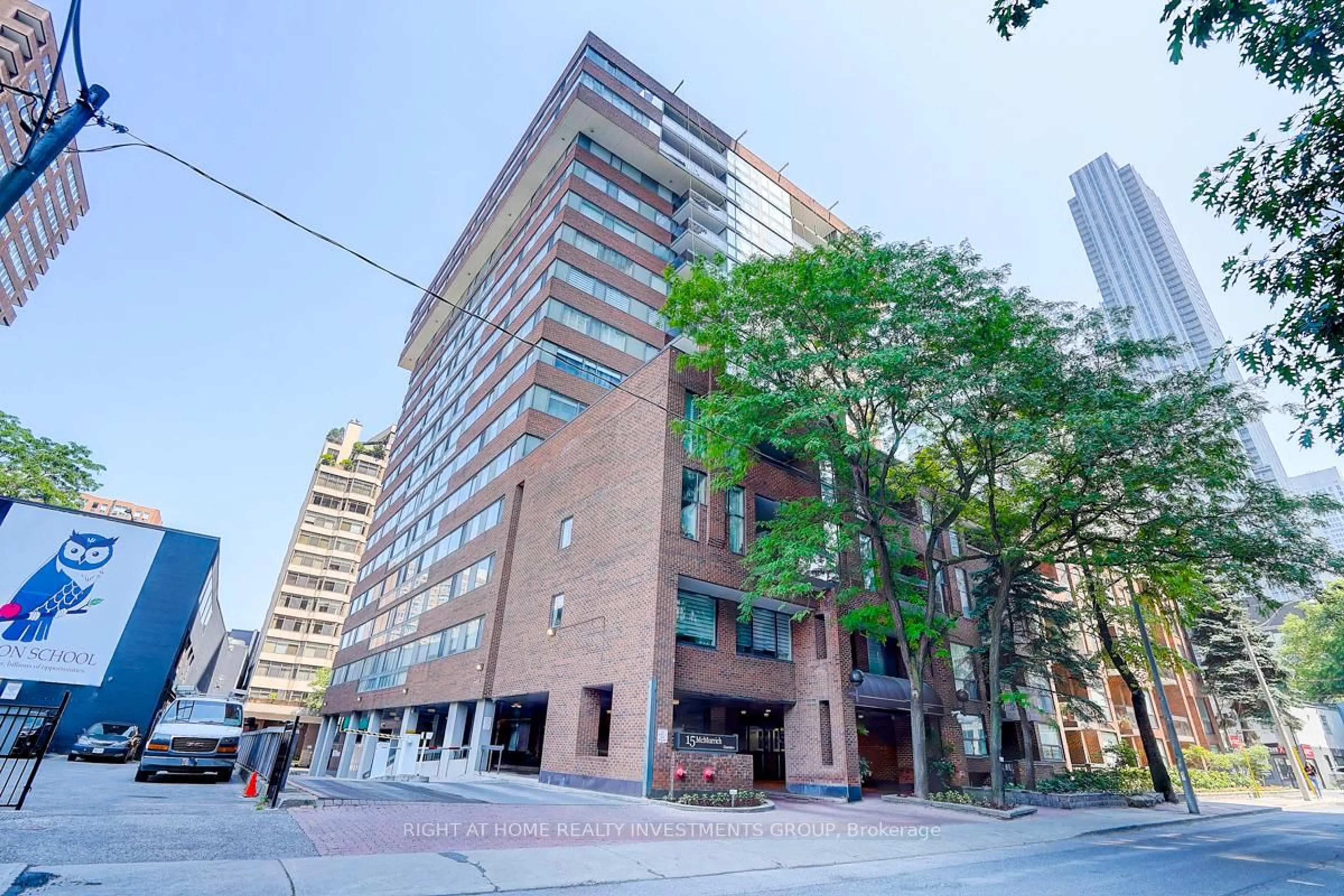 Unknown for 15 McMurrich St #1202, Toronto Ontario M5R 3M6