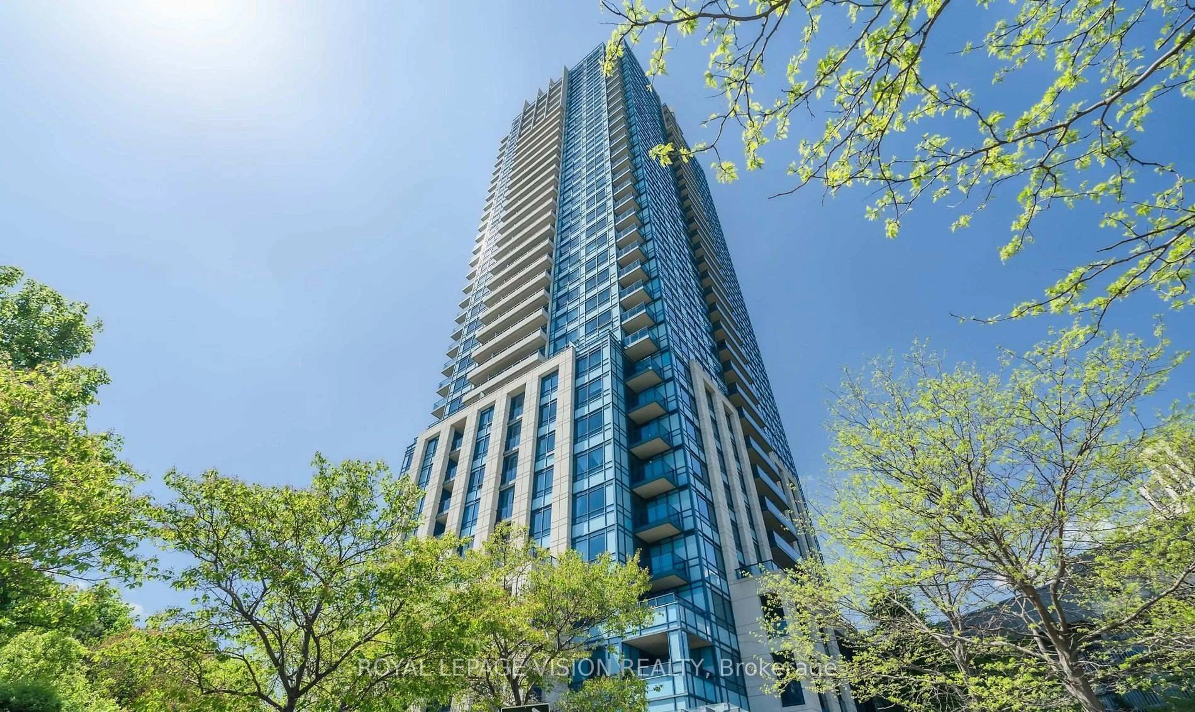 Indoor foyer for 181 Wynford Dr #1906, Toronto Ontario M3C 0C6