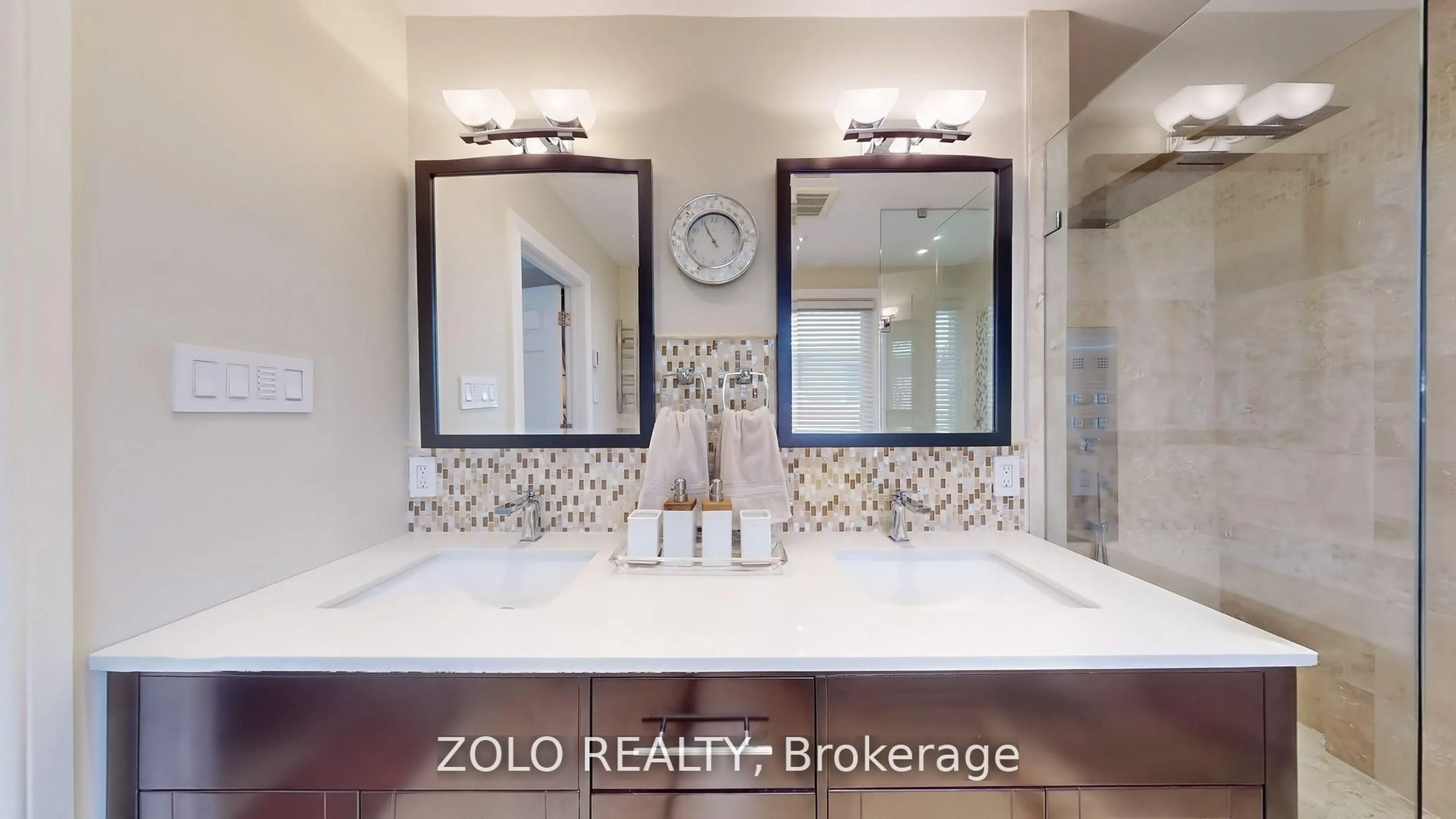 Contemporary bathroom, ceramic/tile floor for 32 Revcoe Dr, Toronto Ontario M2M 2B8