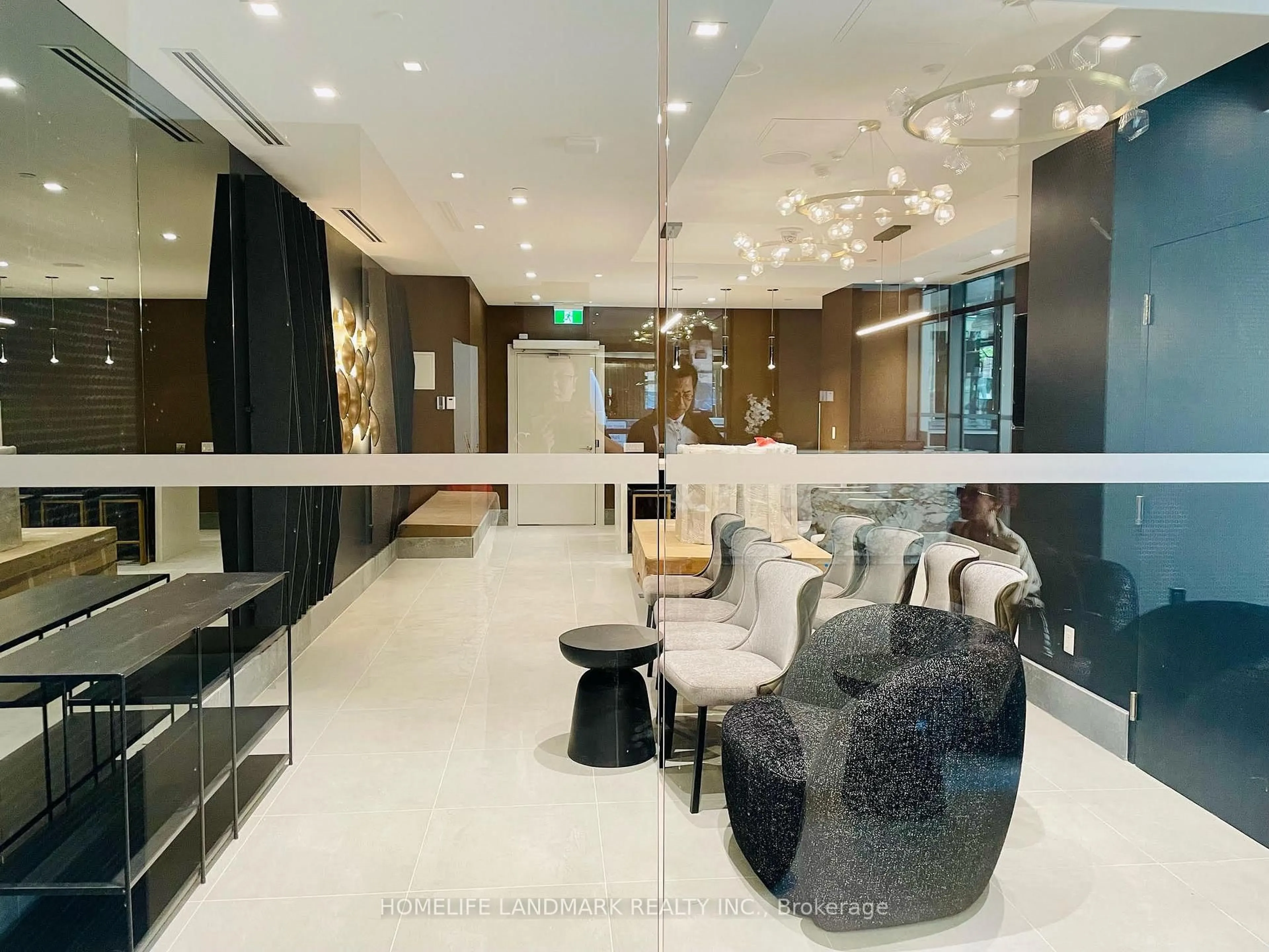 Lobby for 8 Widmer St #1912, Toronto Ontario M5V 0W6